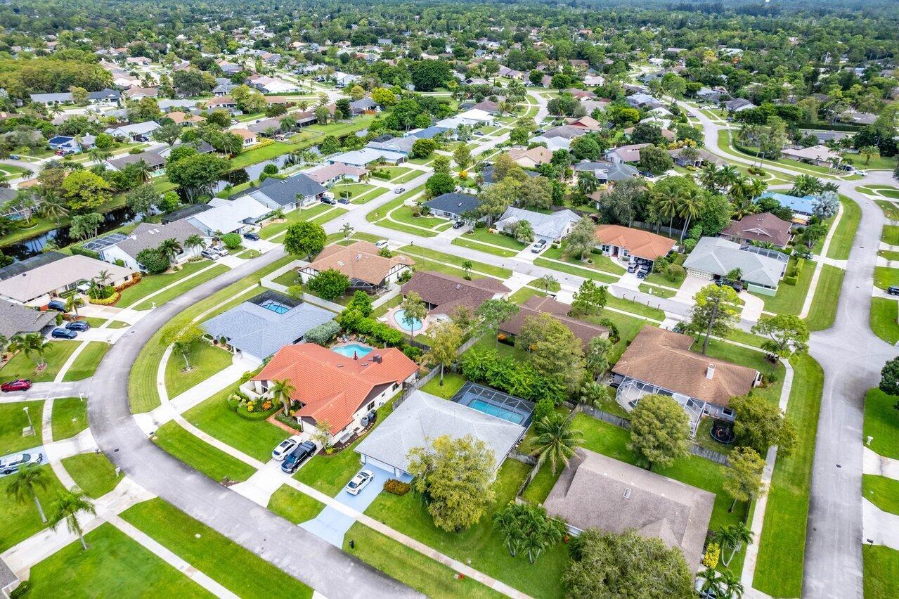 828 Silverbell Lane