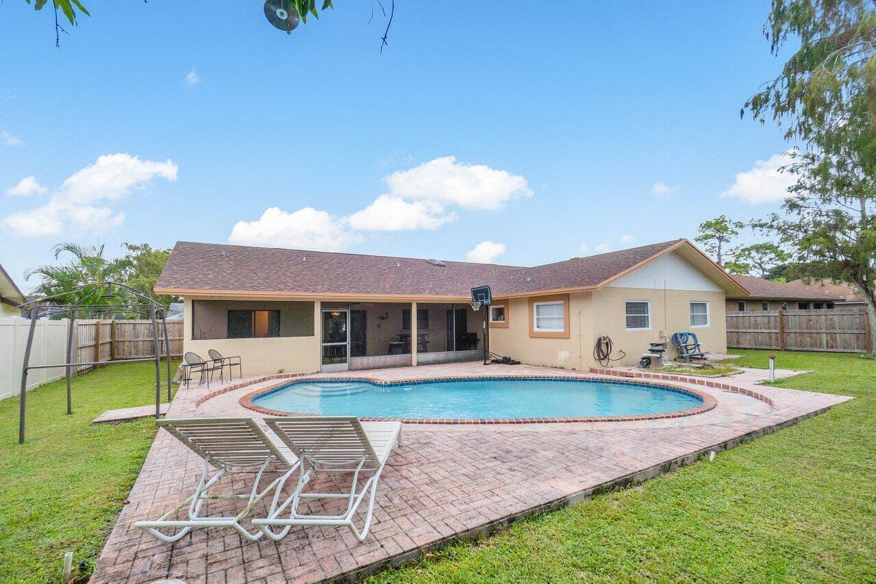828 Silverbell Lane
