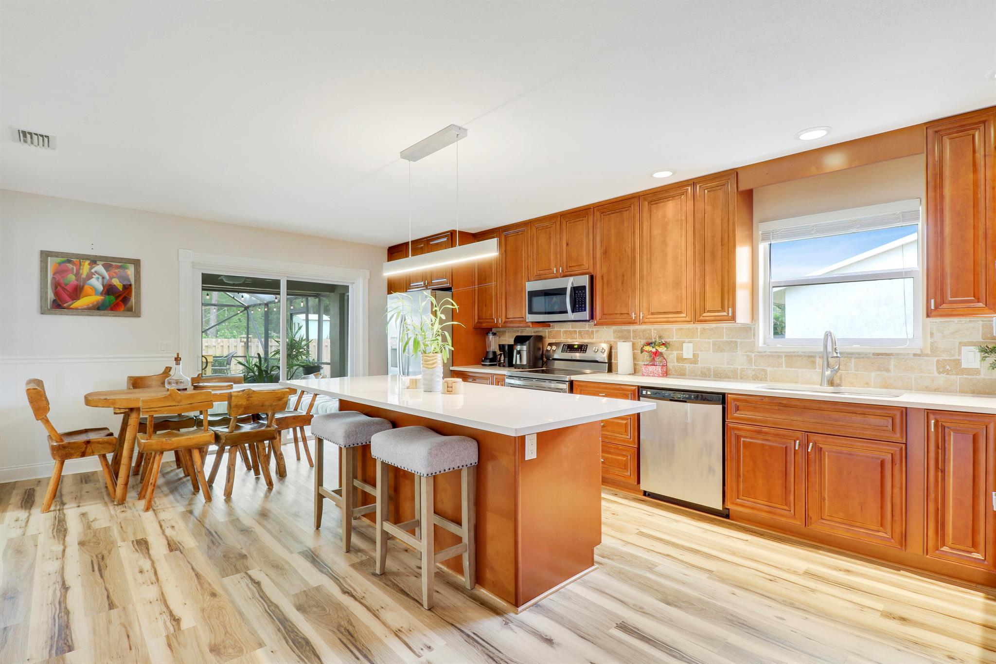 7585 Cocoanut Drive #2