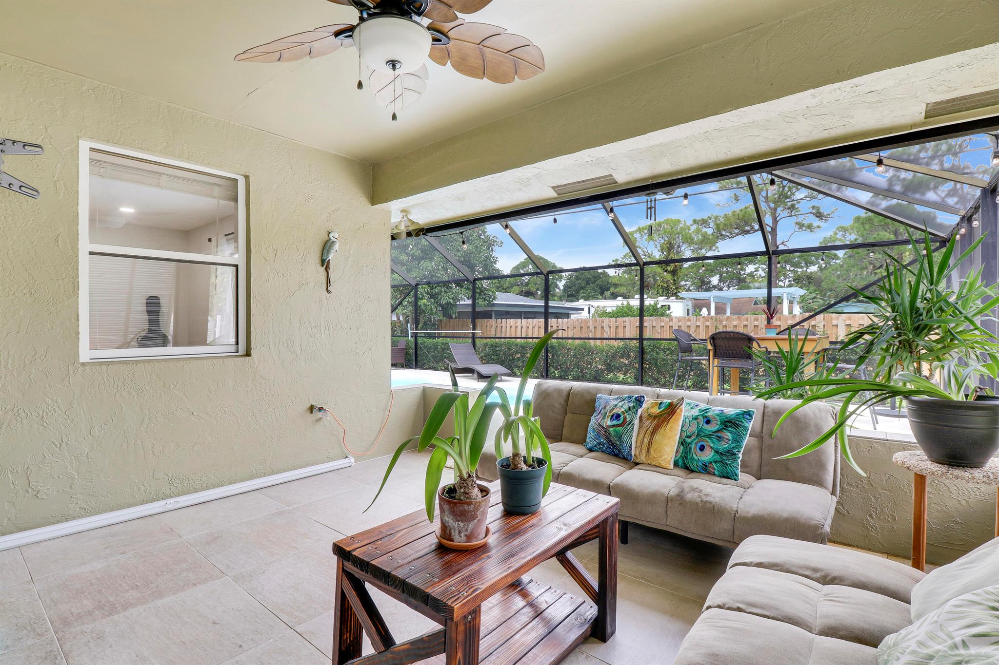7585 Cocoanut Drive #2