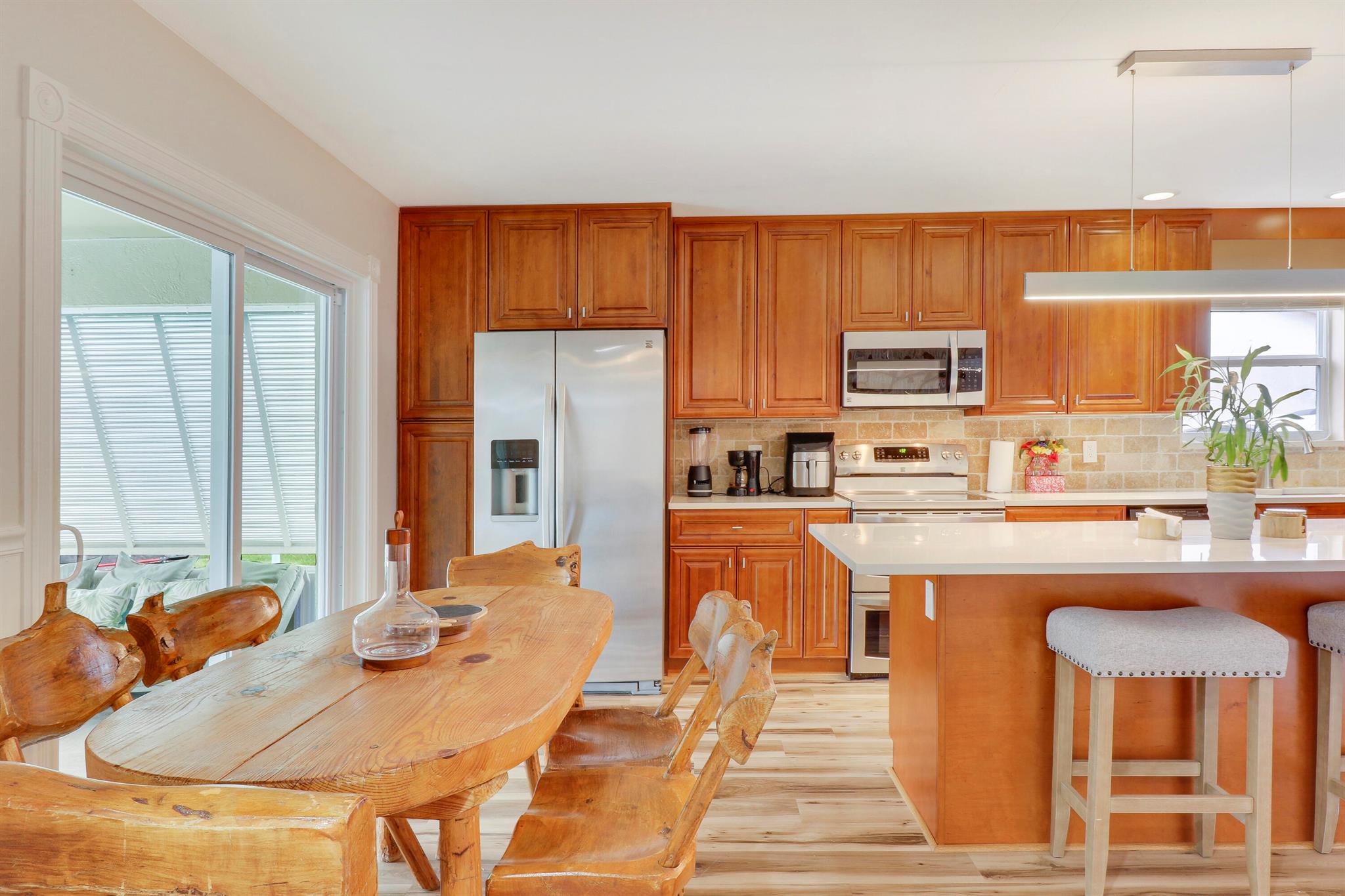 7585 Cocoanut Drive #2