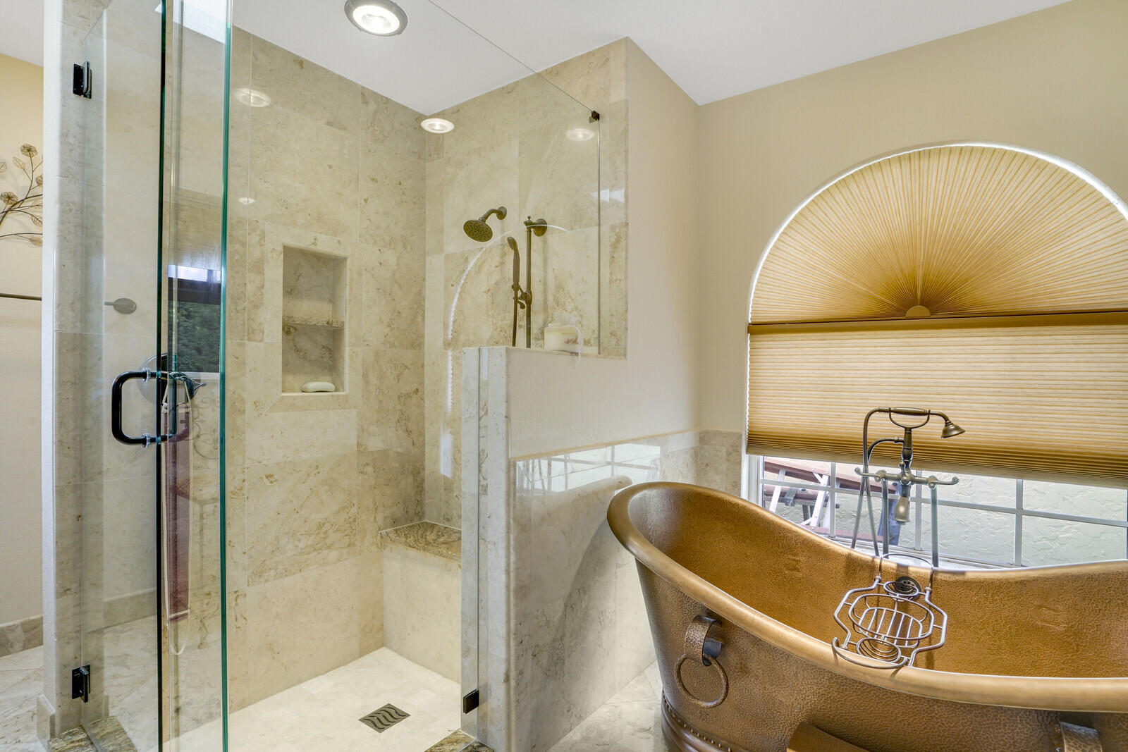 1811 Lindsey Court