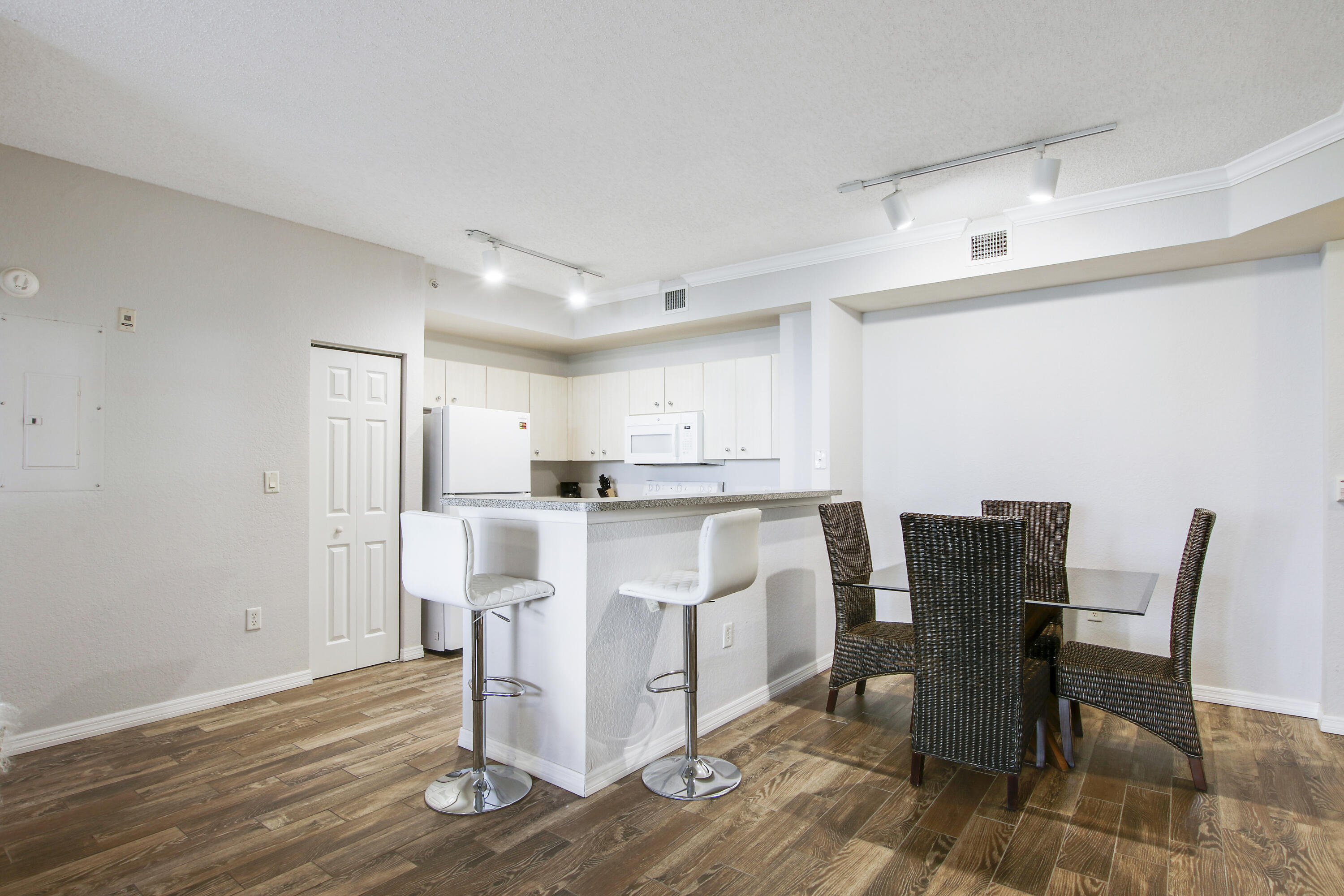 1803 N Flagler Drive 101