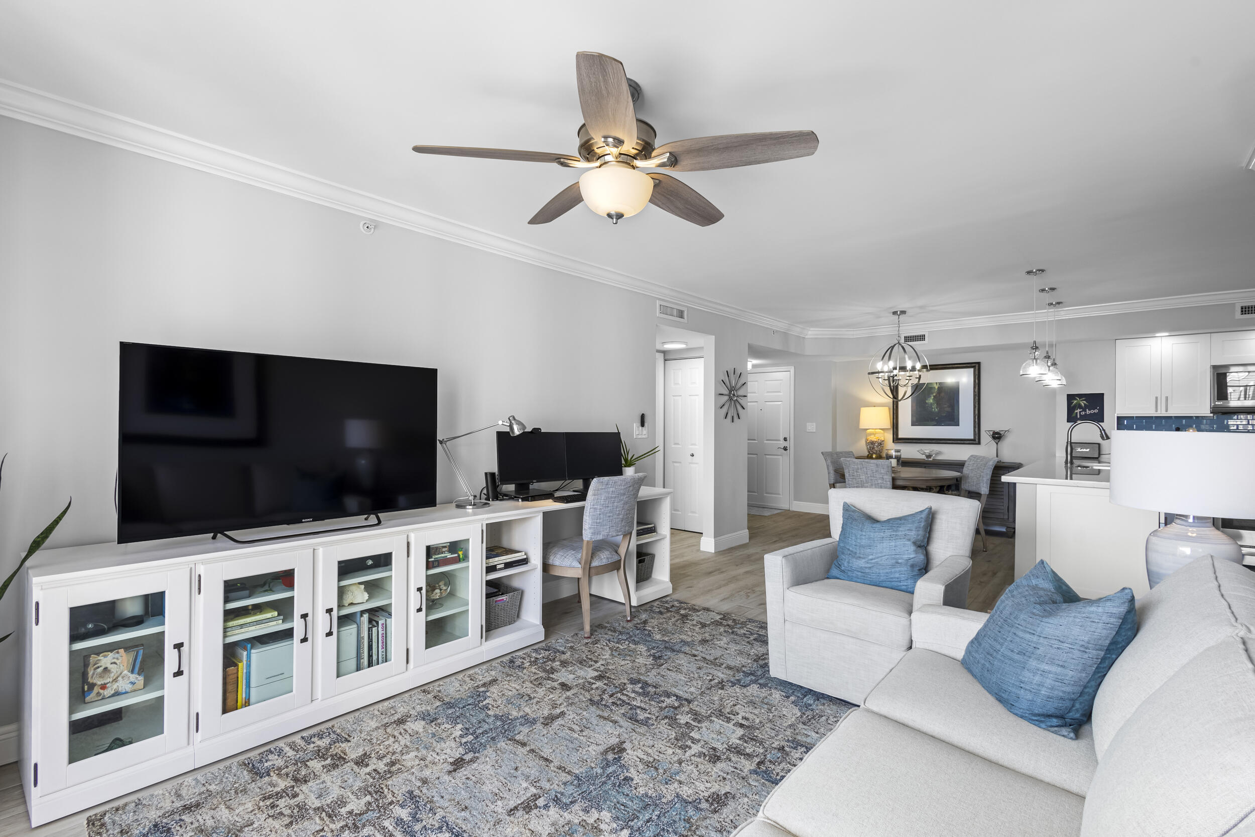 1801 N Flagler Drive N 819