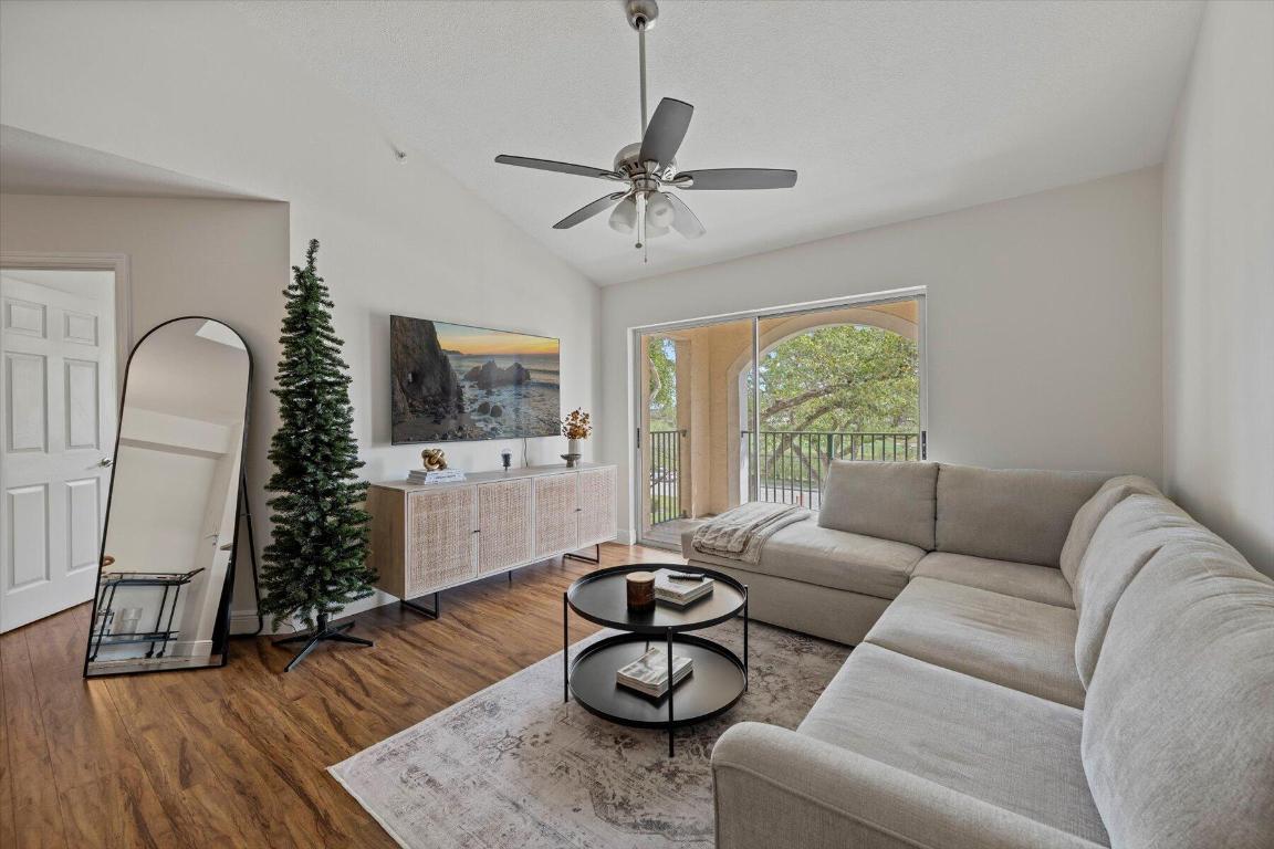 1727 Village Boulevard 306