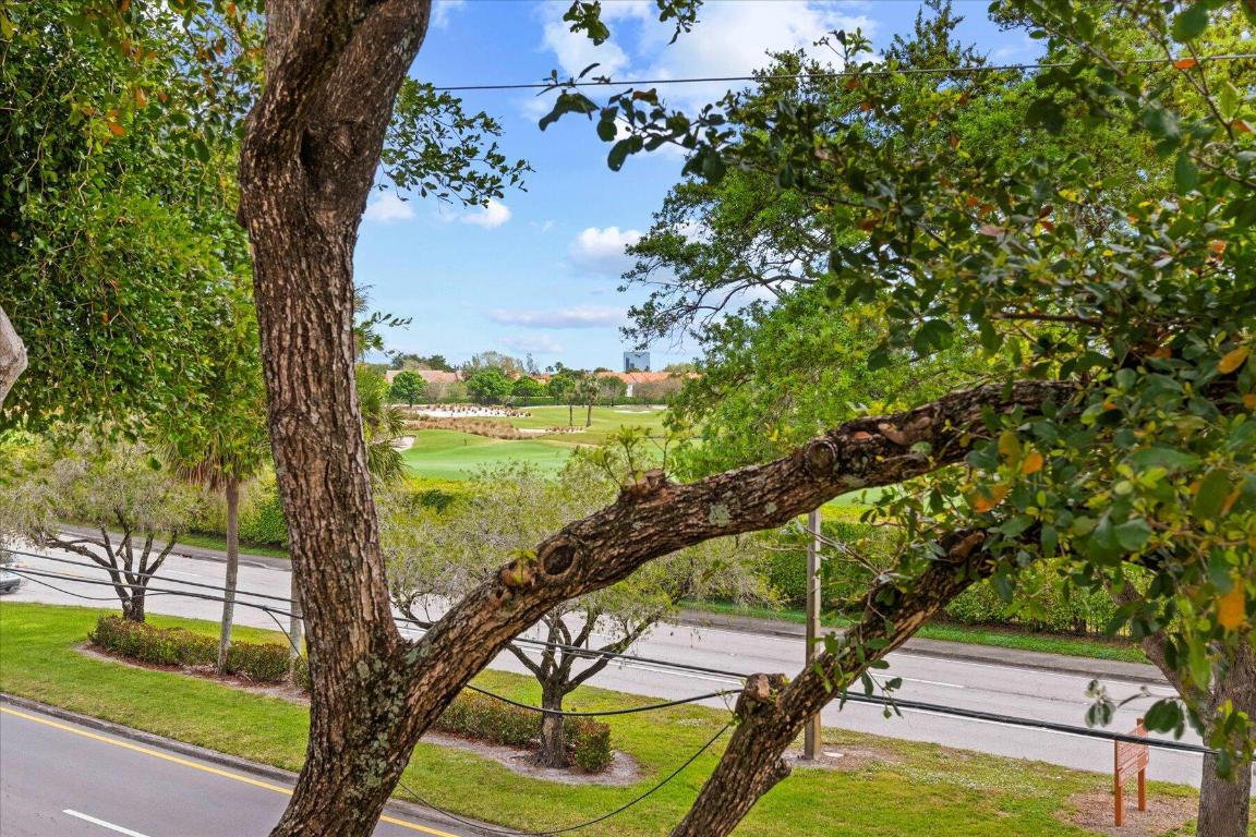 1727 Village Boulevard 306