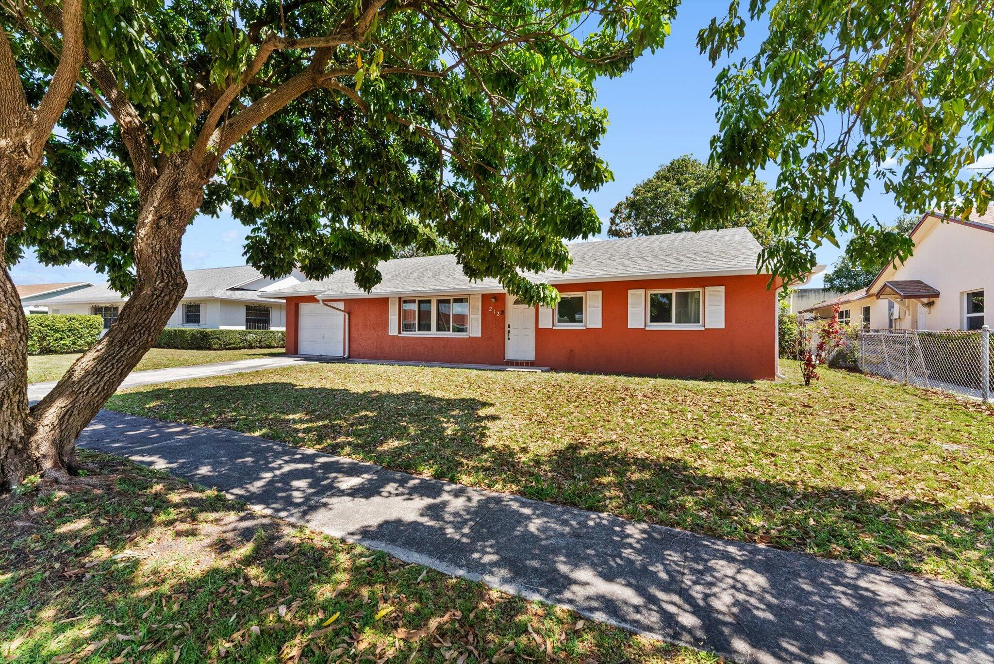 212 Wrena Drive
