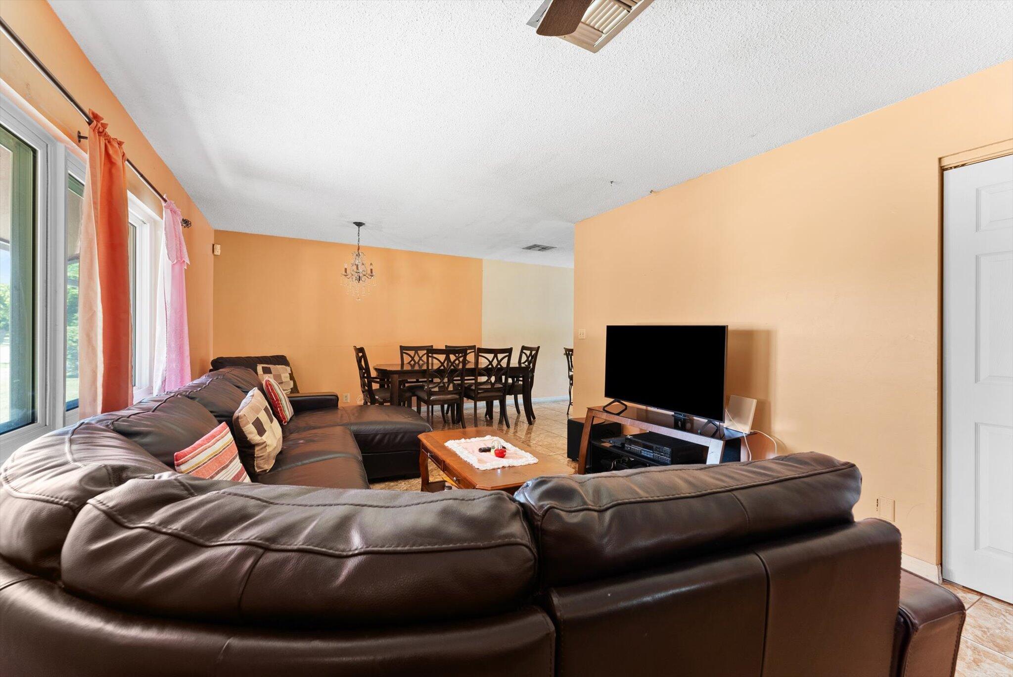 212 Wrena Drive
