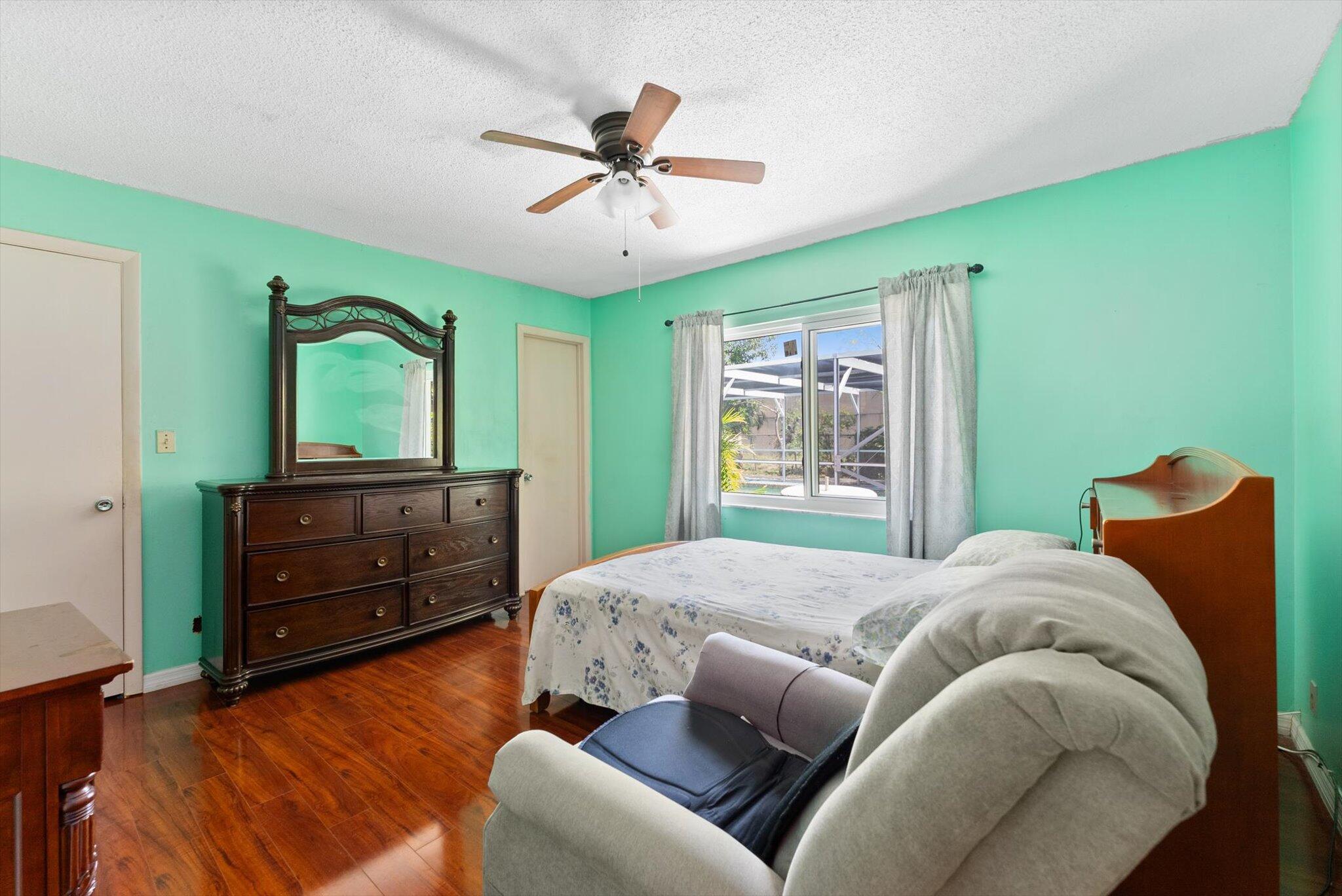 212 Wrena Drive