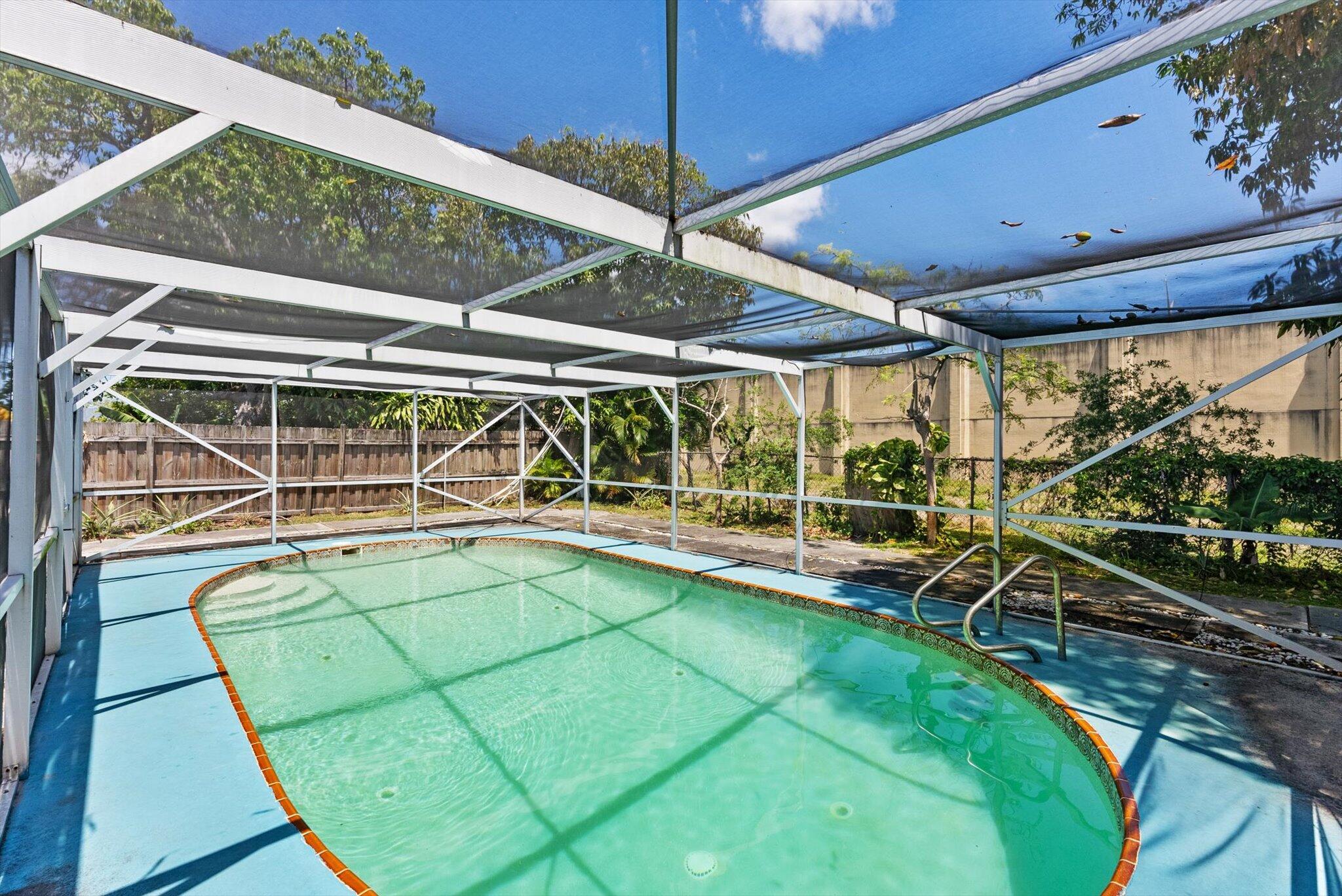 212 Wrena Drive