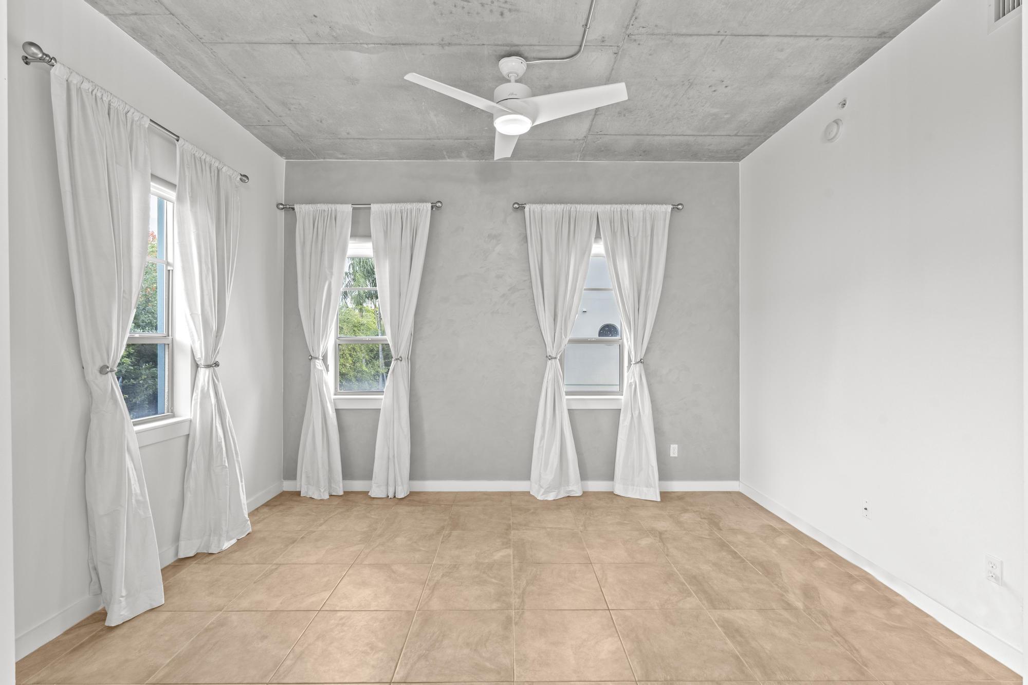 335 SE 6th Avenue 201