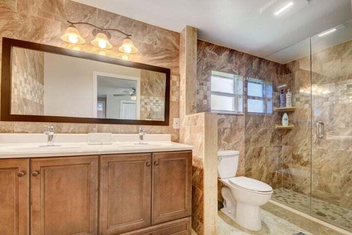 168 SE 31st Avenue