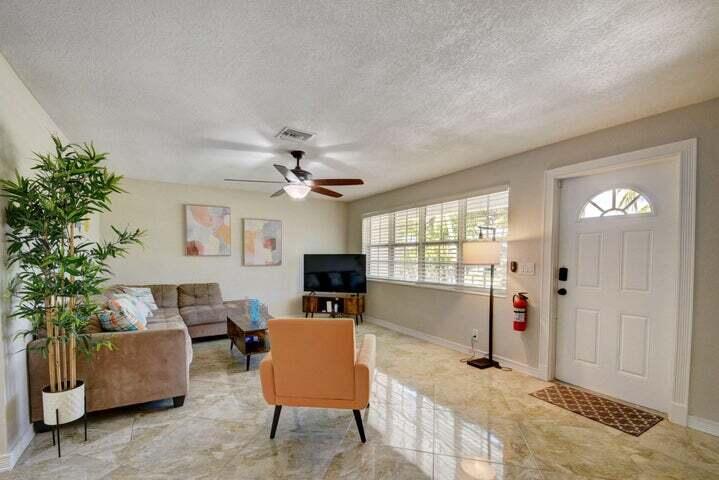 168 SE 31st Avenue