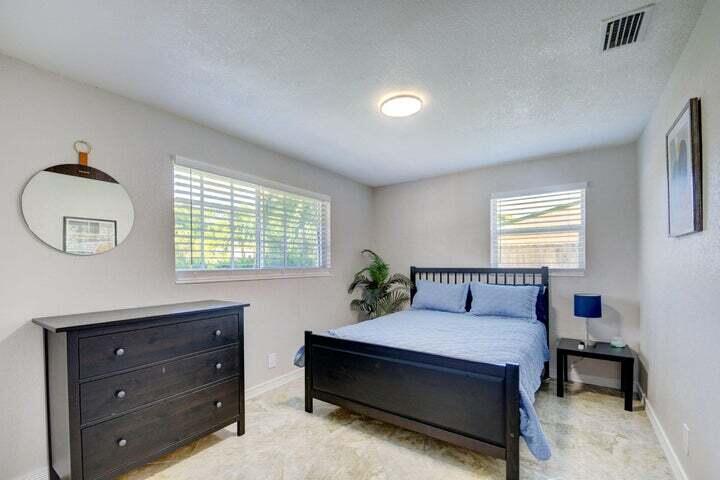 168 SE 31st Avenue