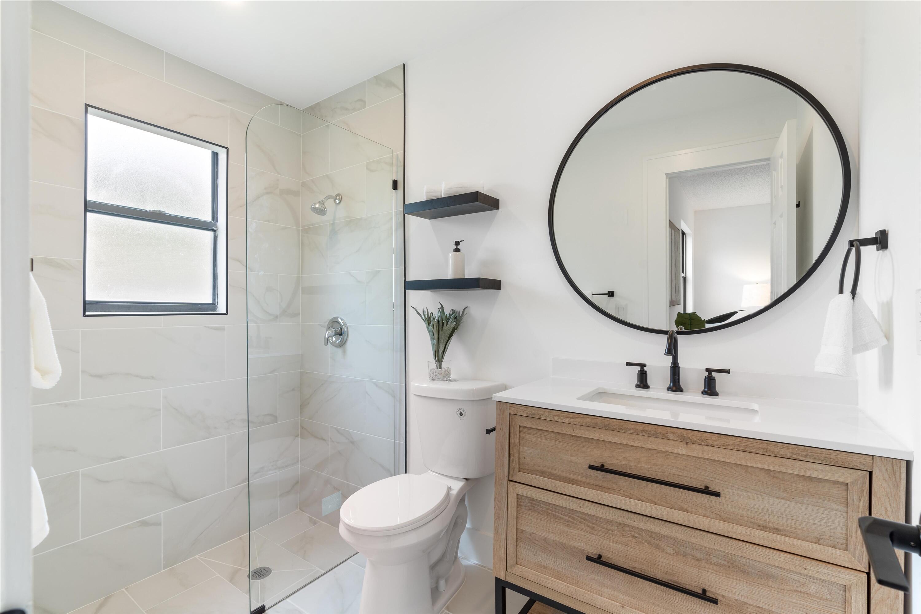 8715 Sol Terrace