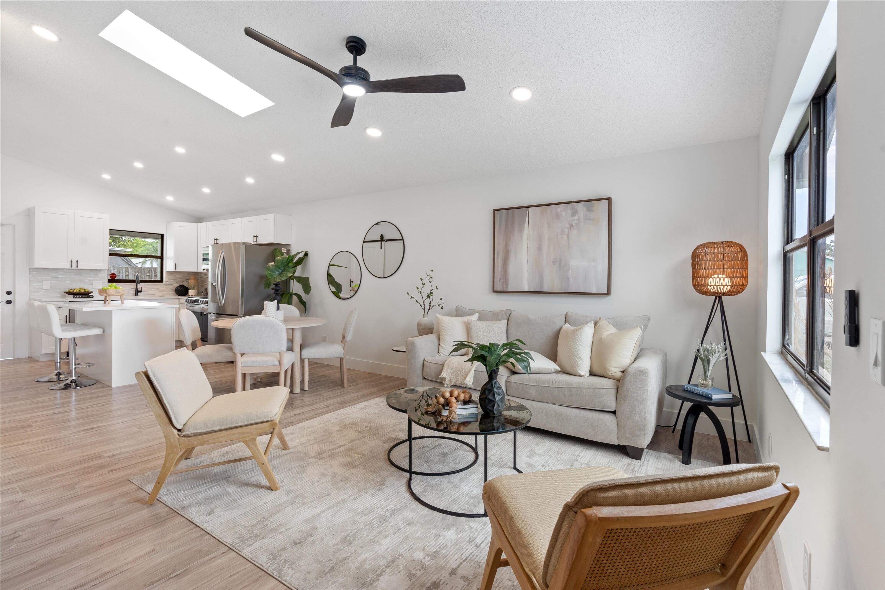 8715 Sol Terrace