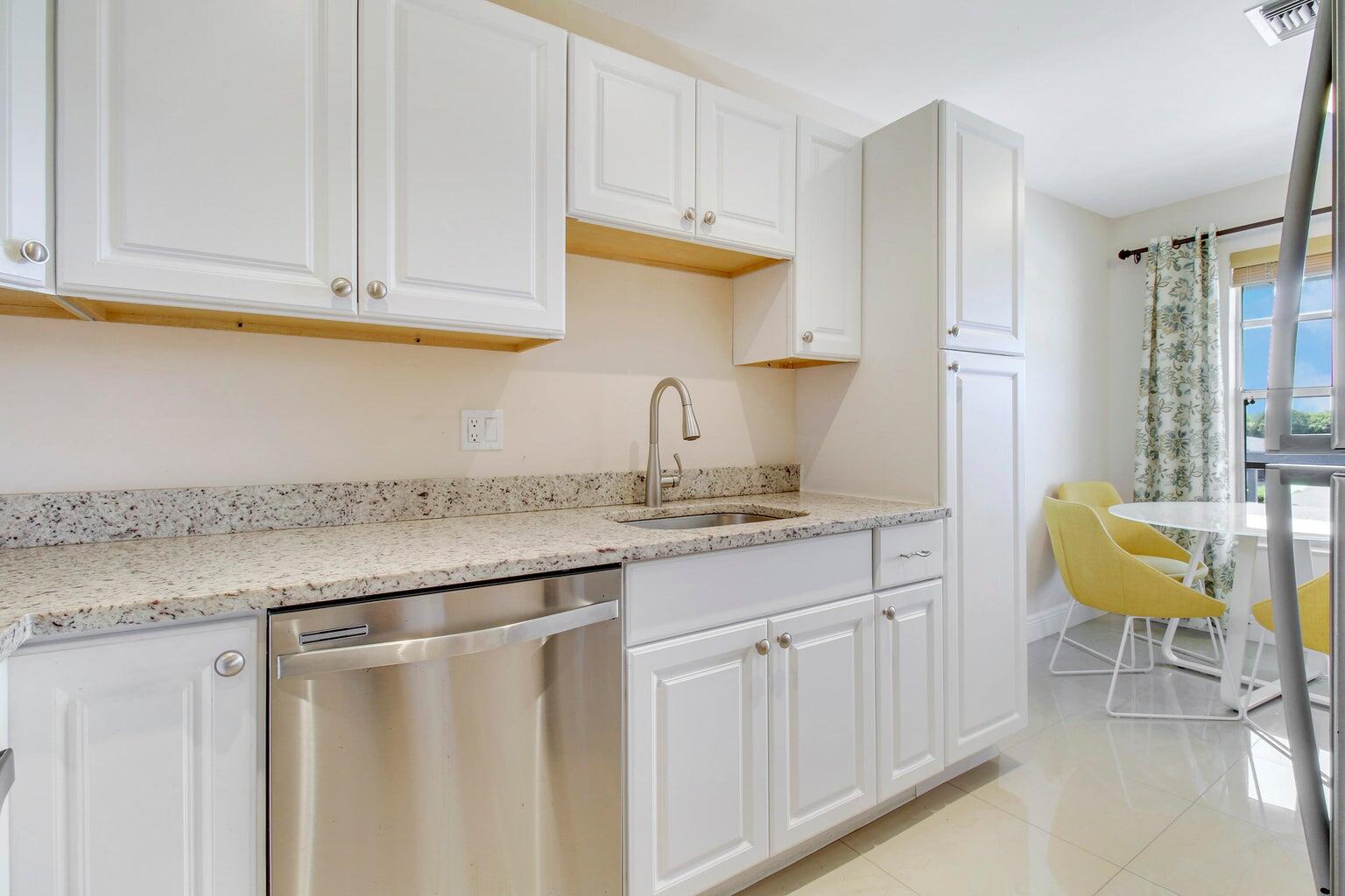 2730 SW 13th Street 203