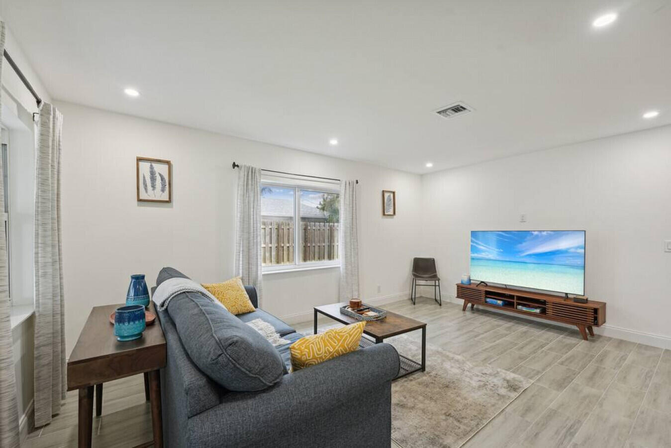 3133 Albatross Road