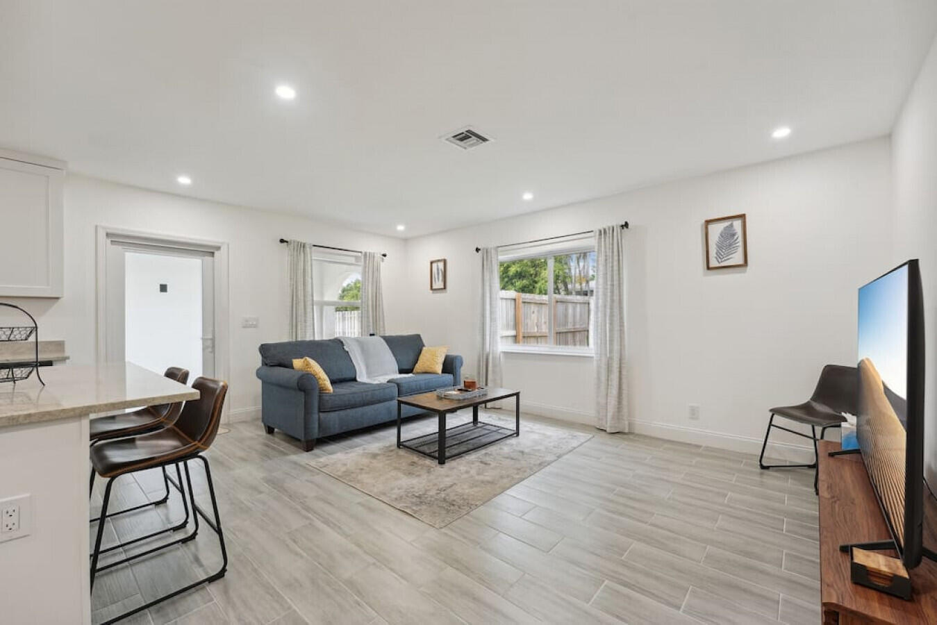 3133 Albatross Road