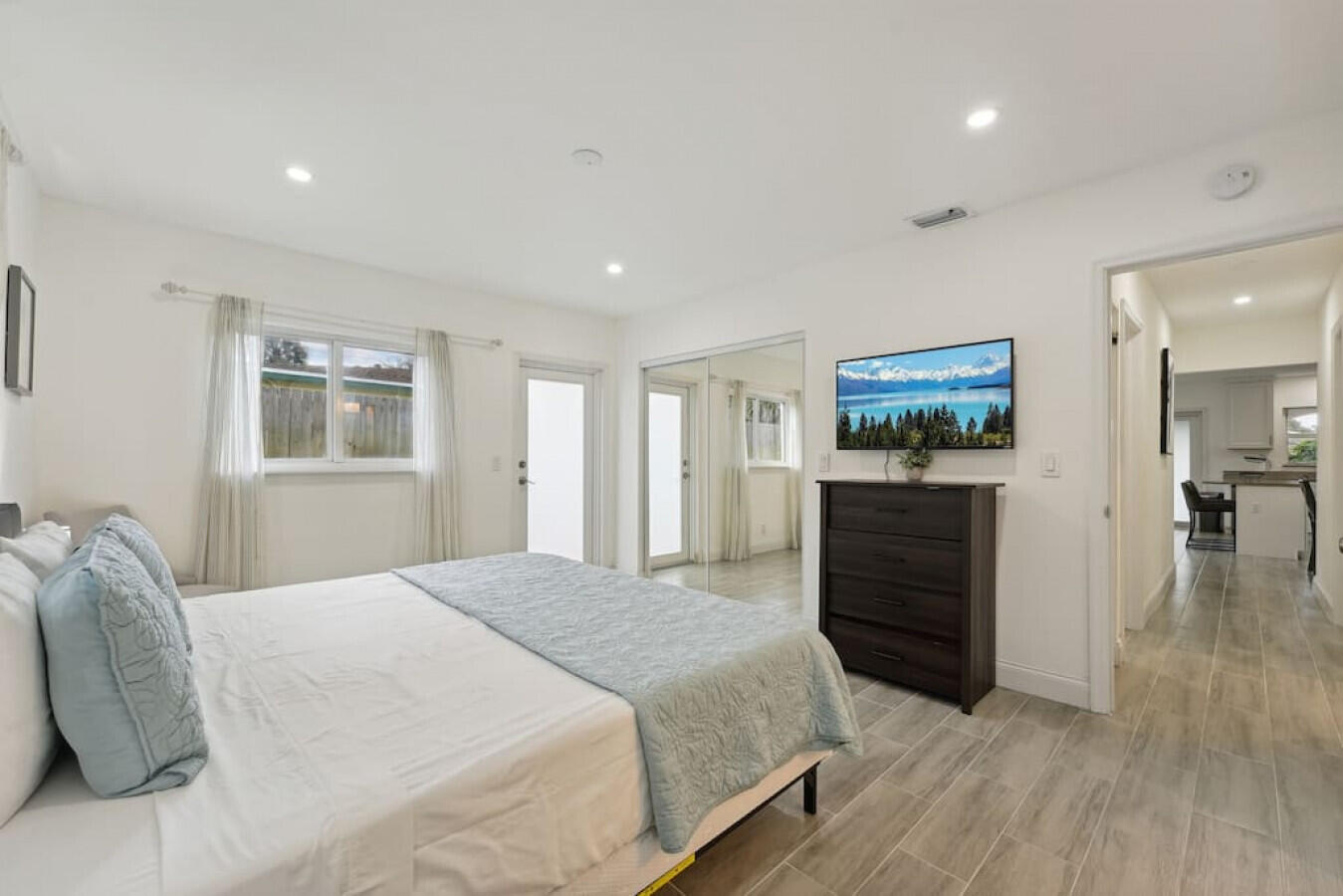 3133 Albatross Road