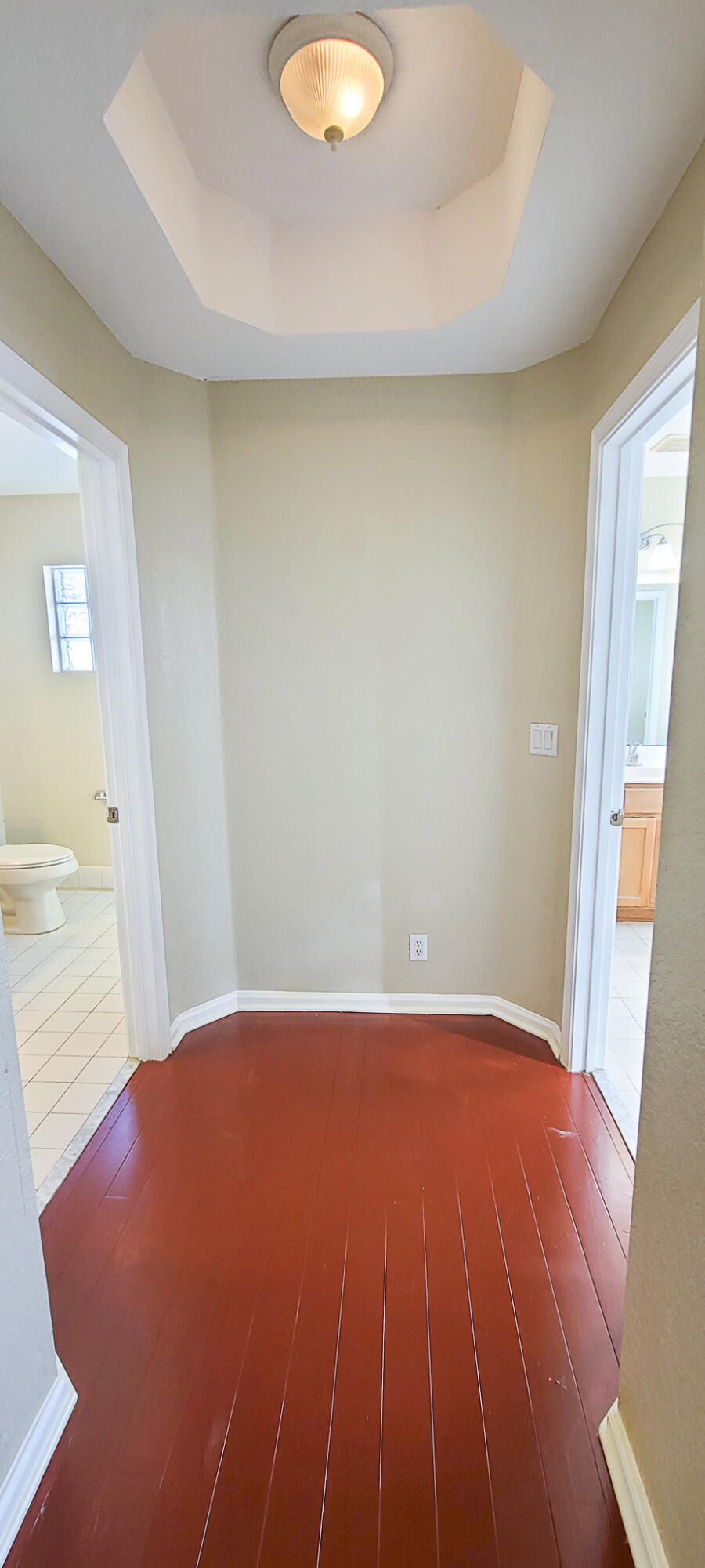 1098 Center Stone Lane