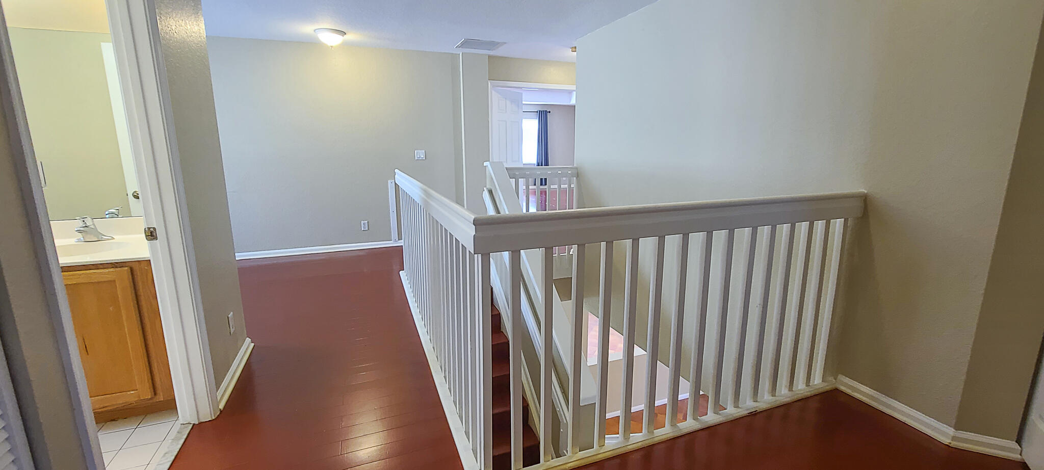 1098 Center Stone Lane
