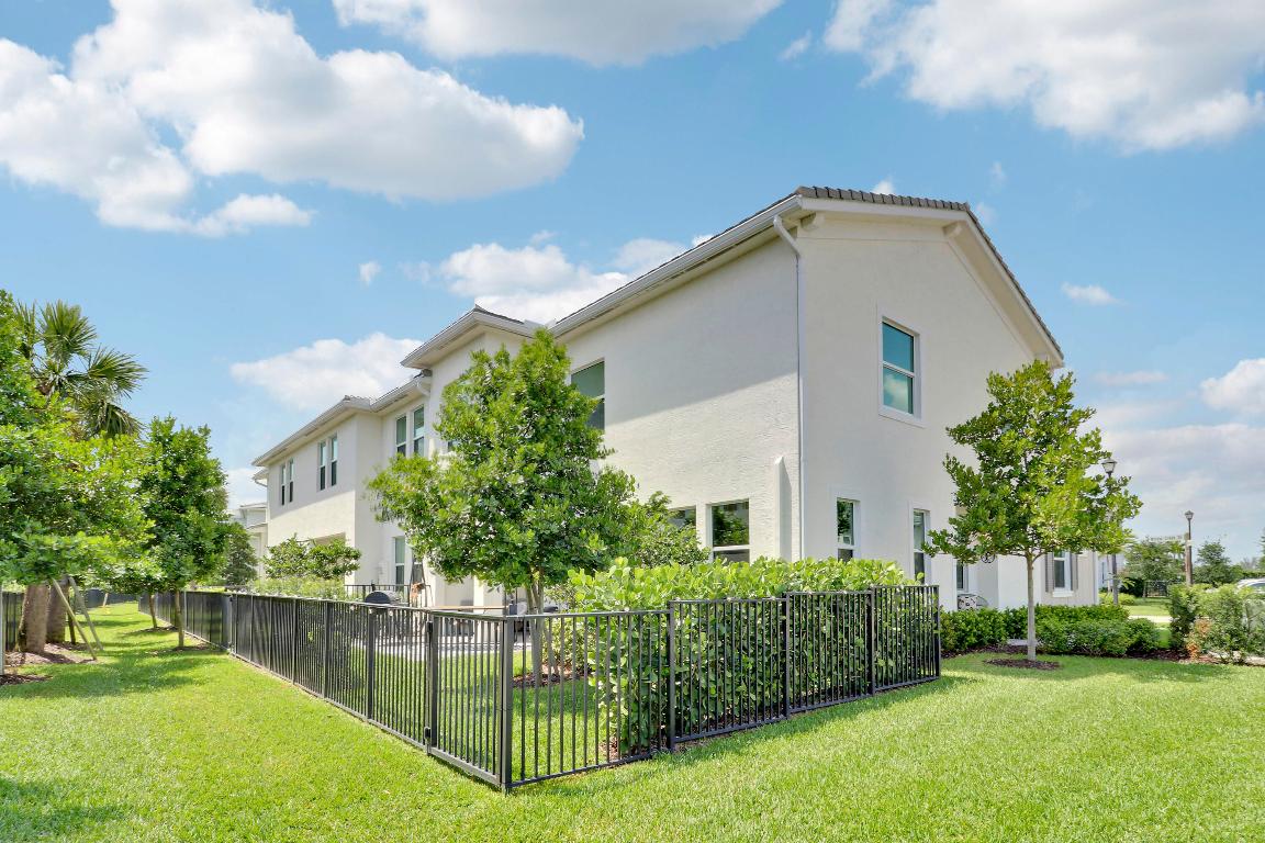 5190 Willow Creek Drive