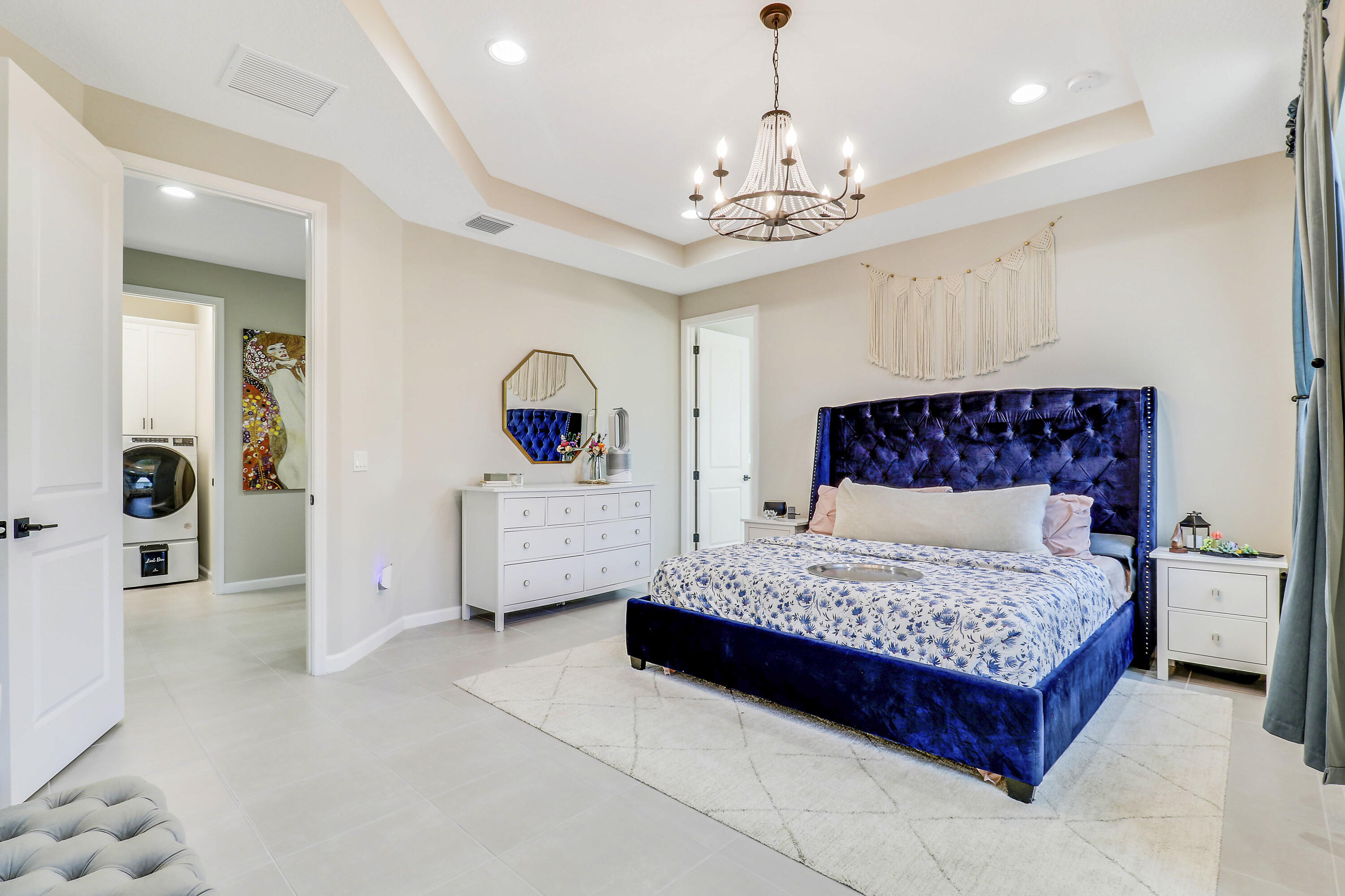 5190 Willow Creek Drive