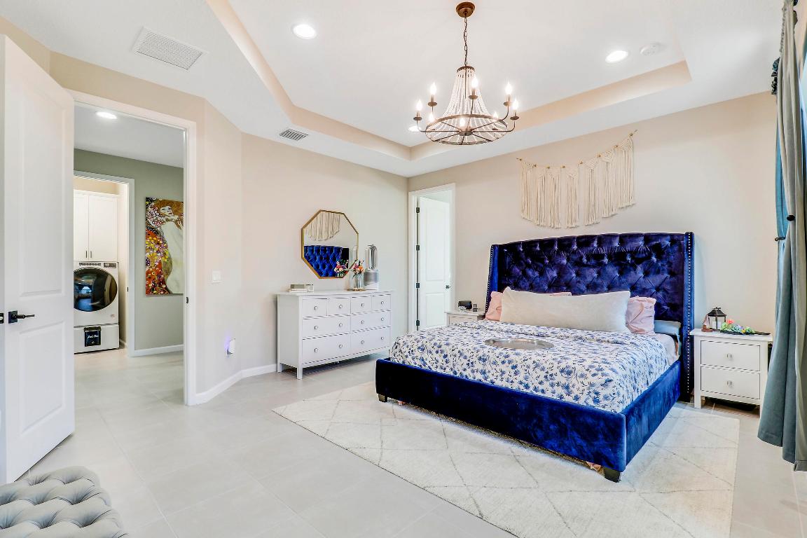 5190 Willow Creek Drive