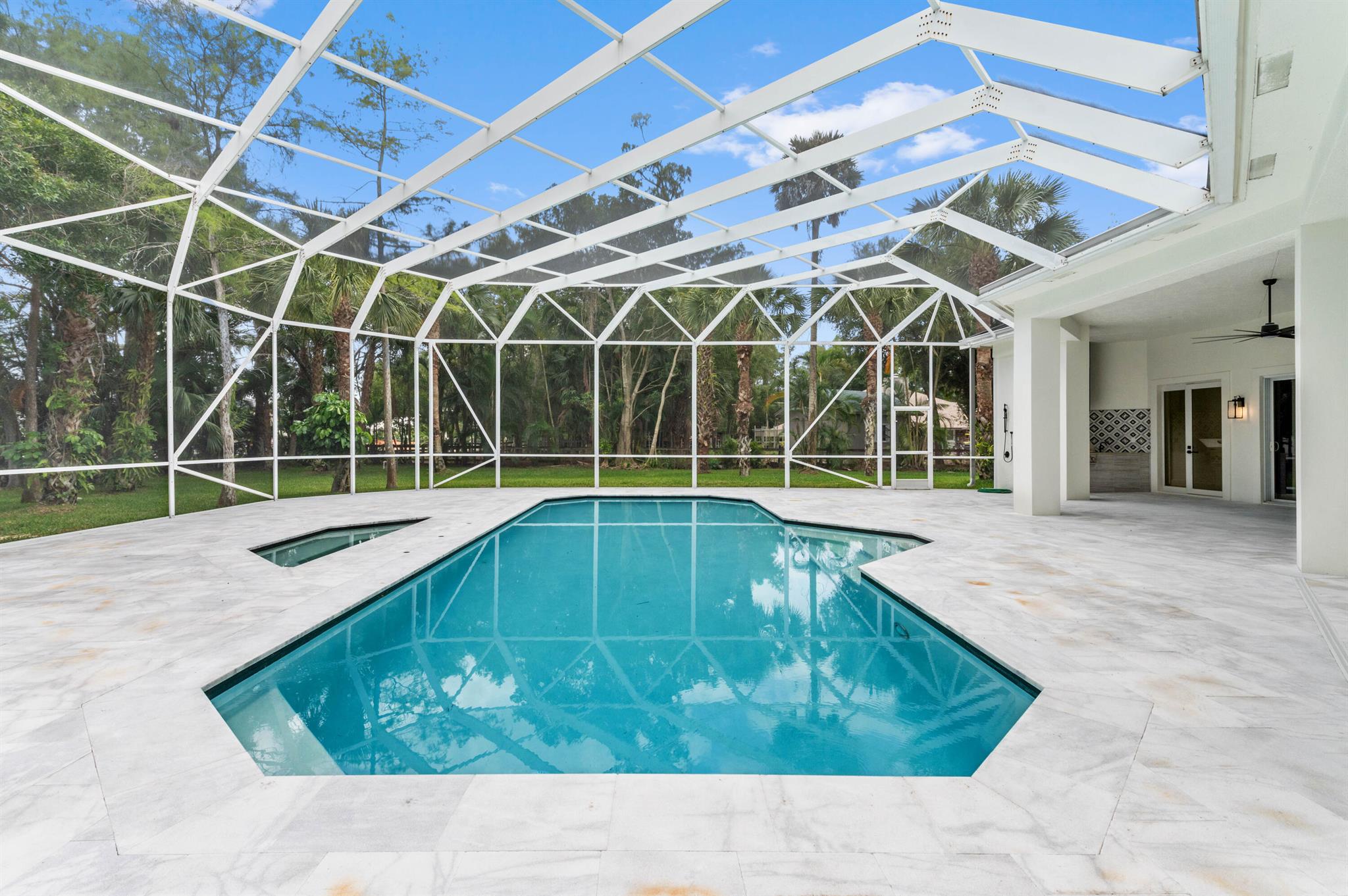 728 Deerwood Court