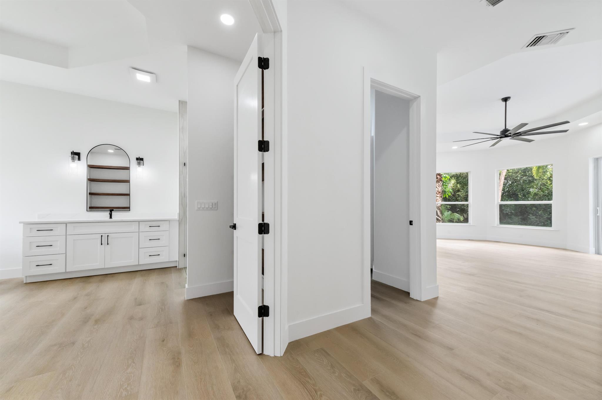 728 Deerwood Court