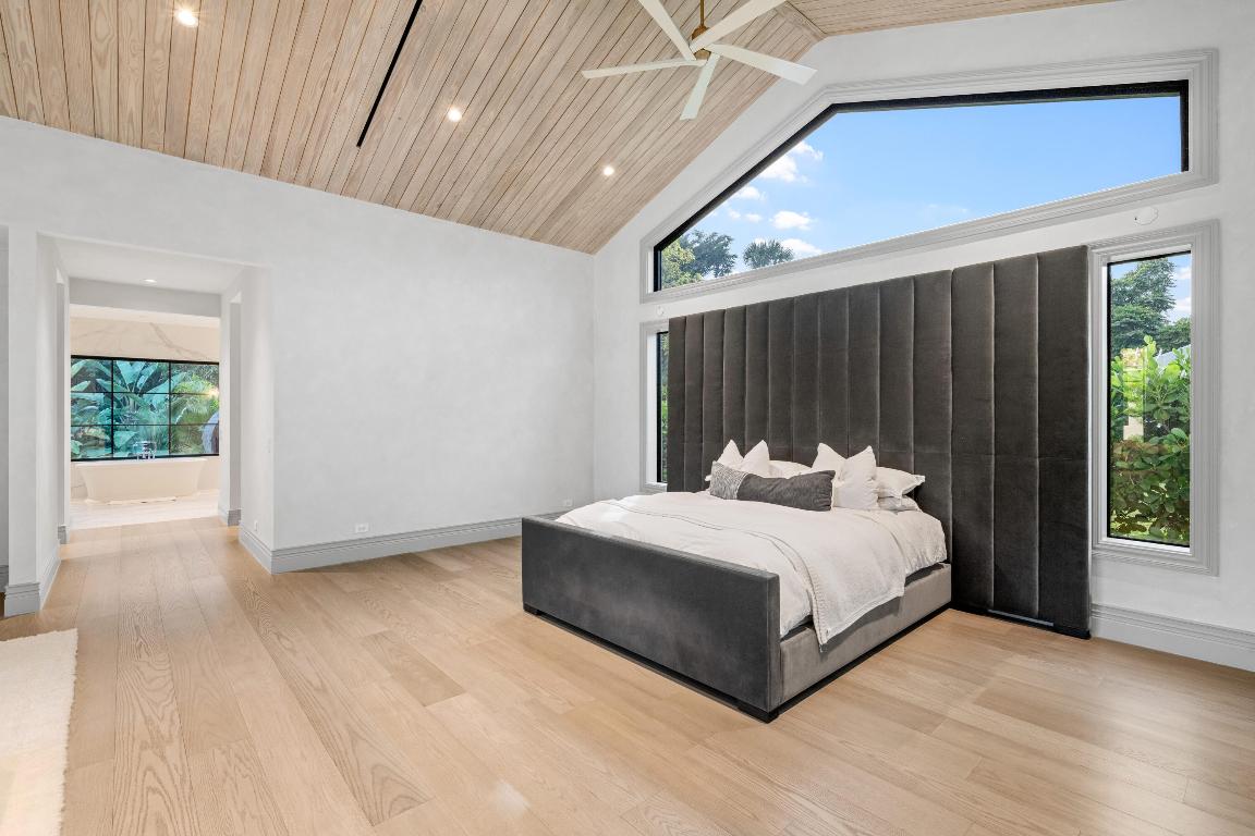 14823 Horseshoe Trace