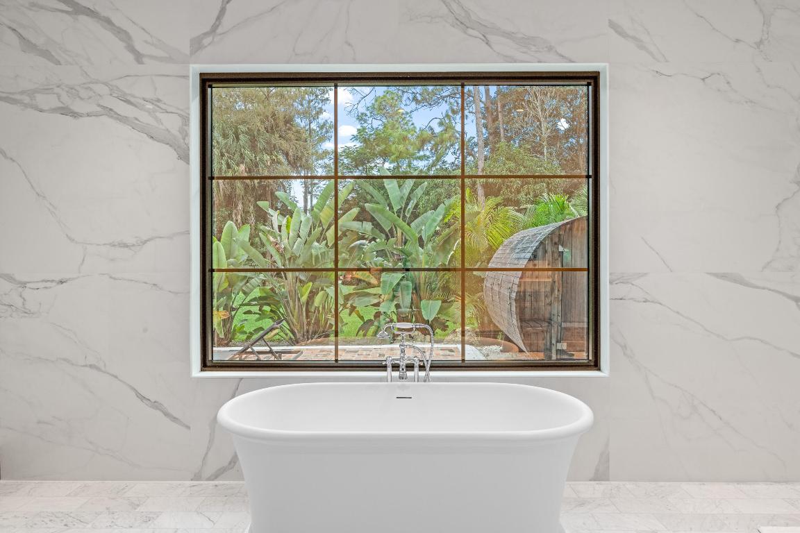 14823 Horseshoe Trace