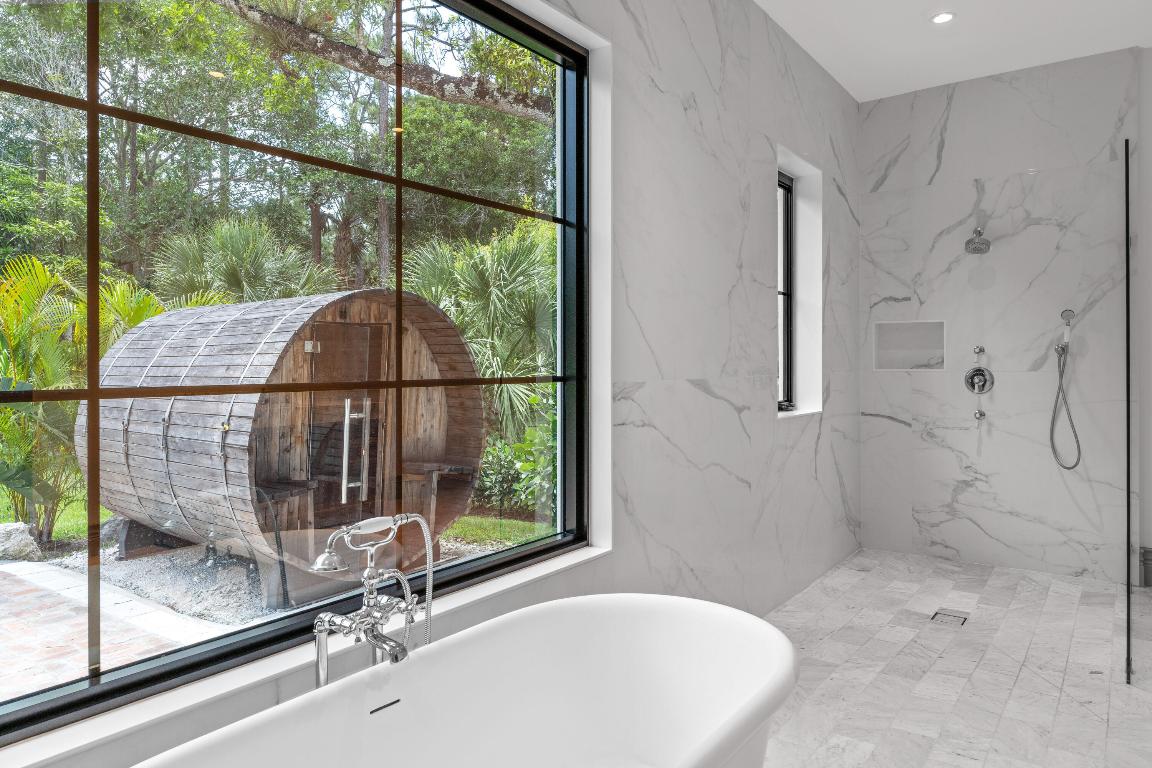 14823 Horseshoe Trace