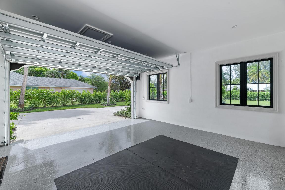 14823 Horseshoe Trace