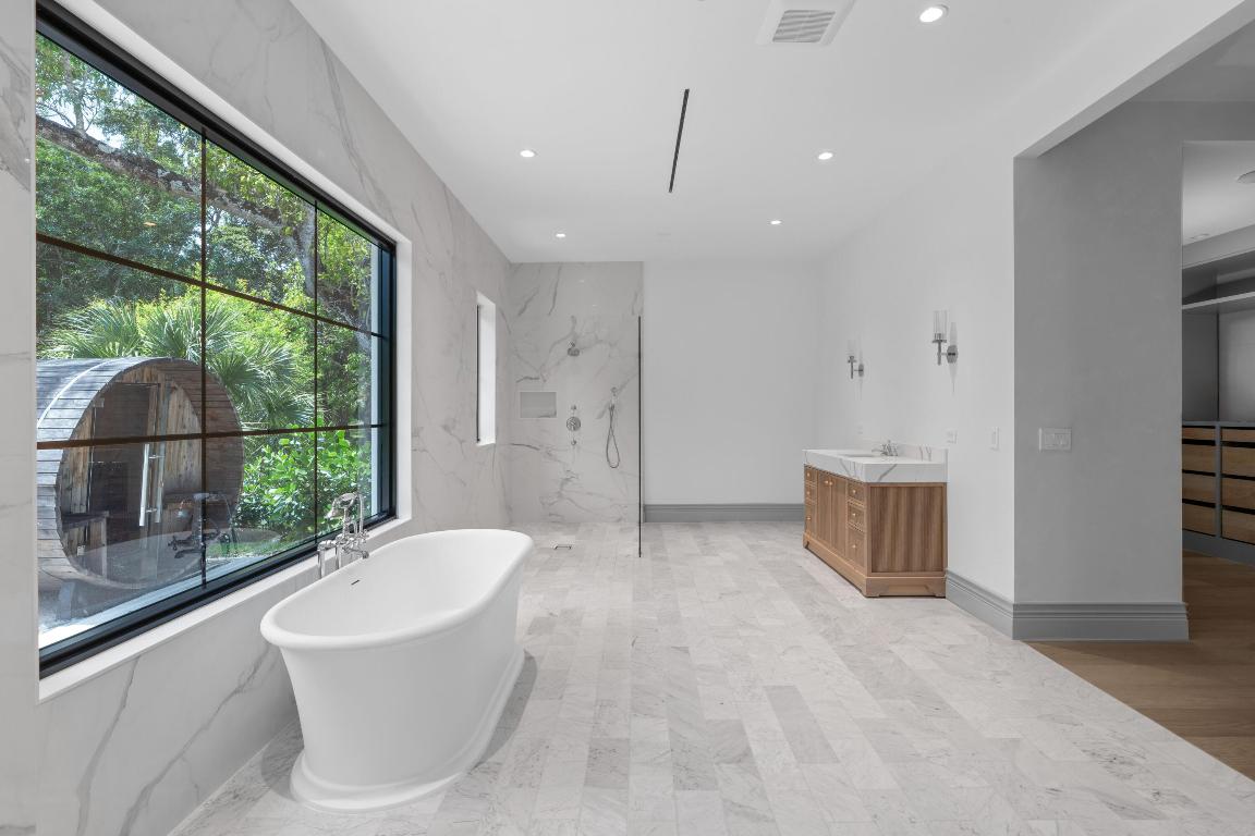 14823 Horseshoe Trace