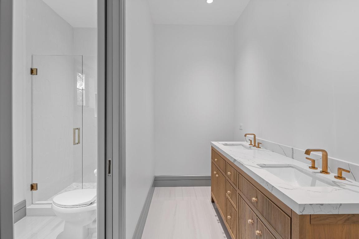 14823 Horseshoe Trace