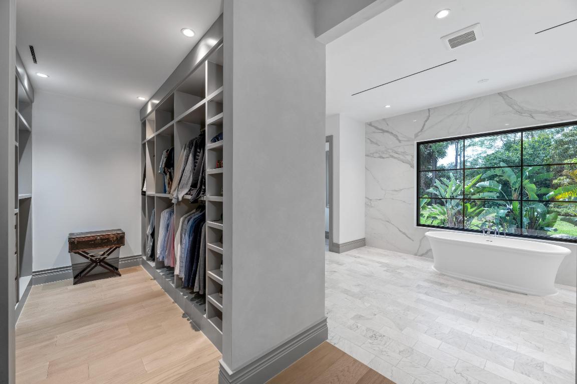 14823 Horseshoe Trace