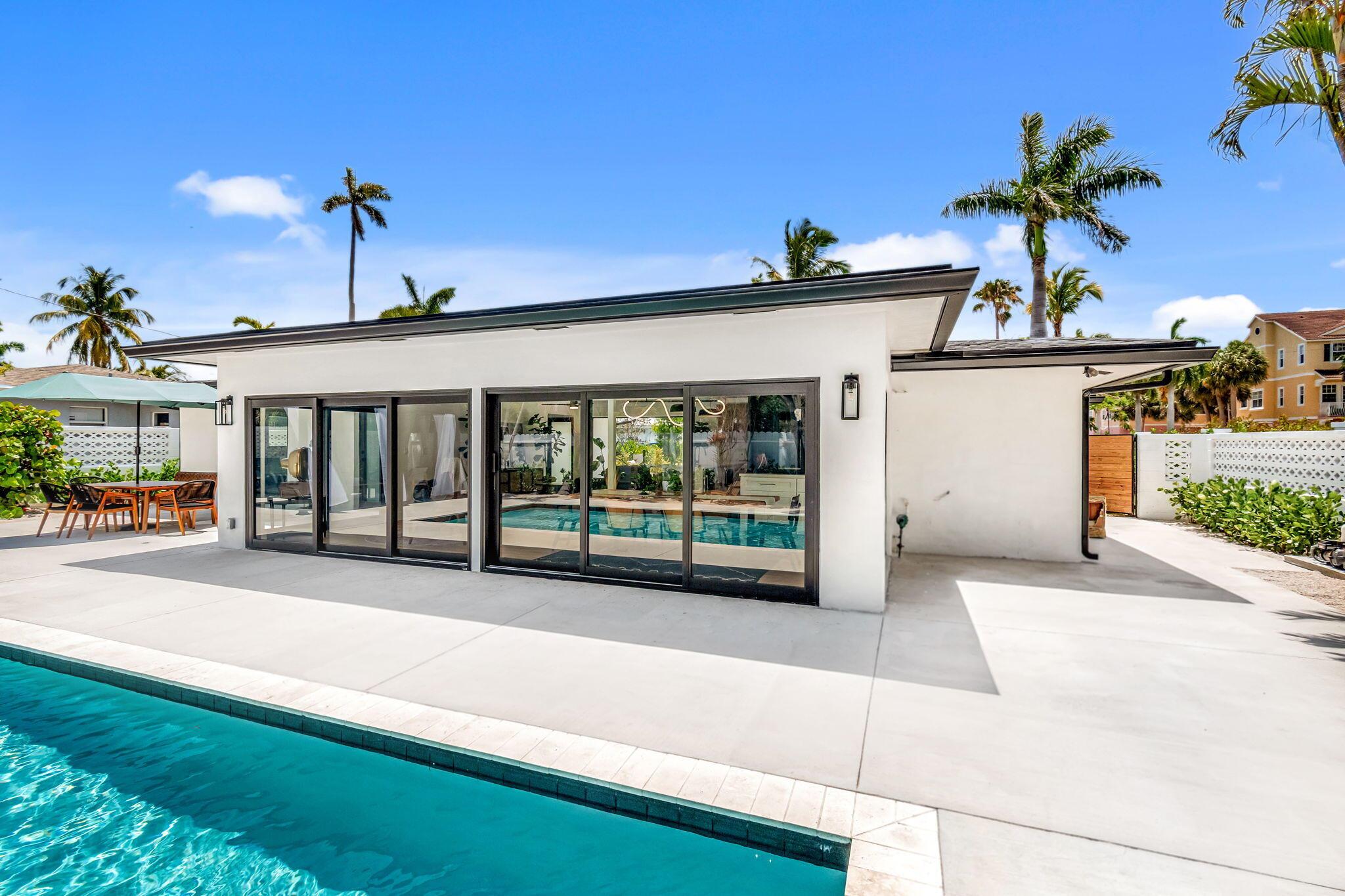 625 Las Palmas Park