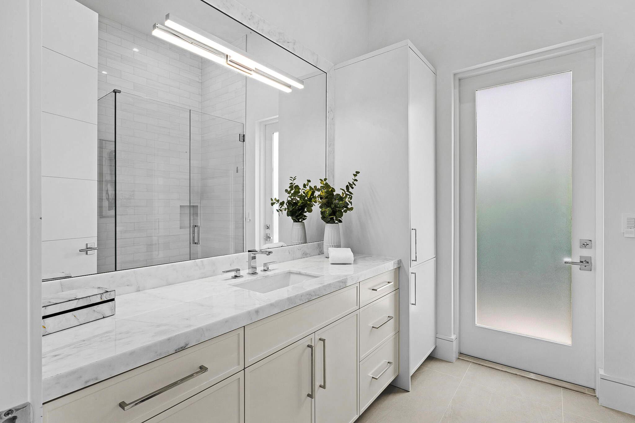 2085 Vitex Lane
