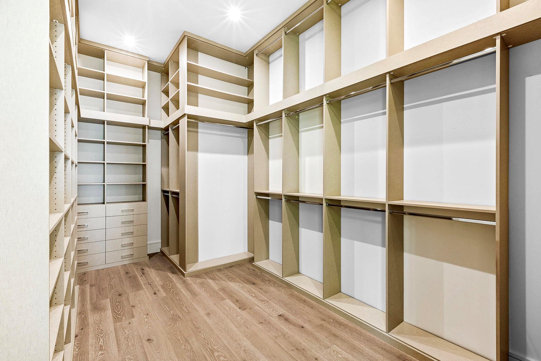 2085 Vitex Lane