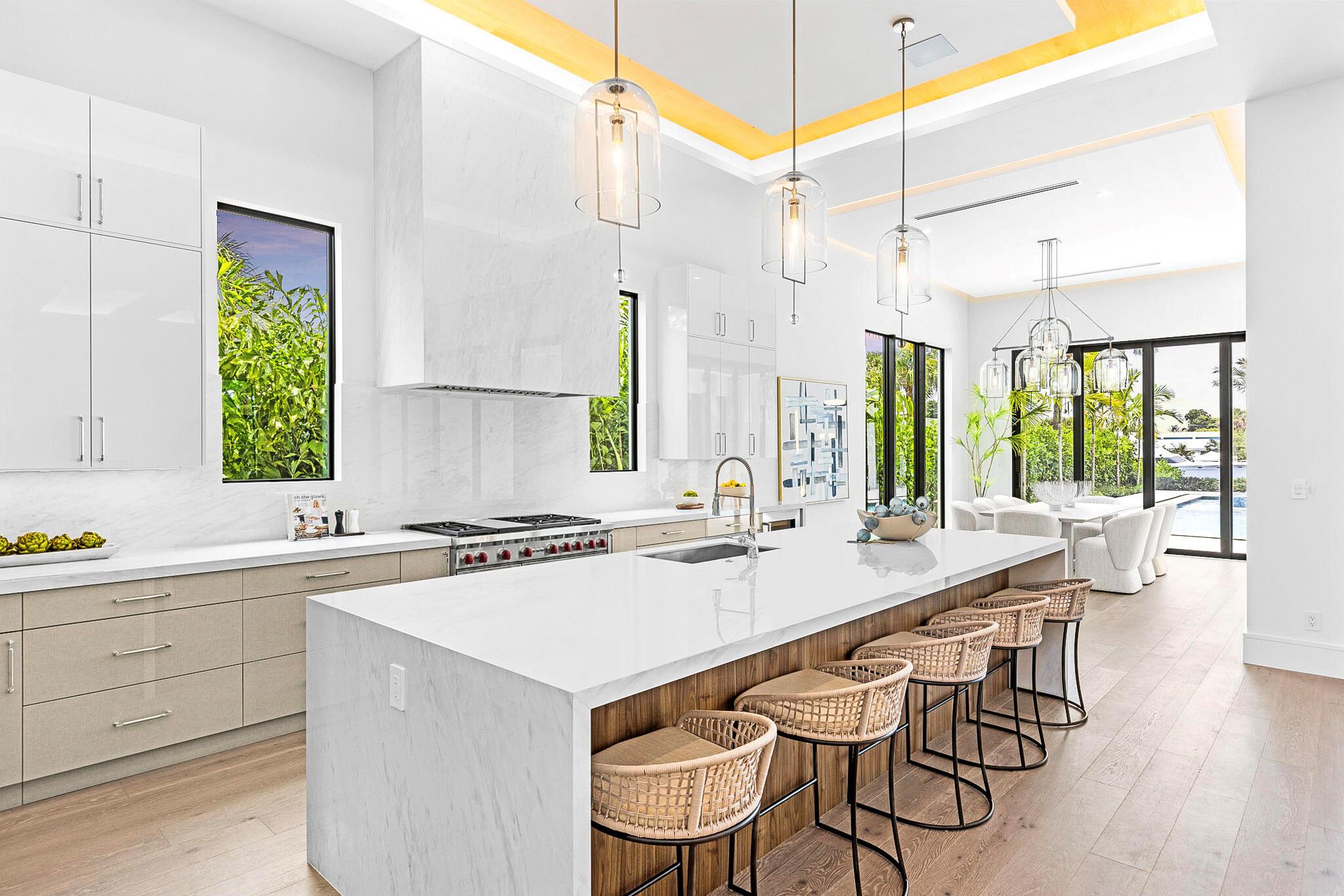2085 Vitex Lane