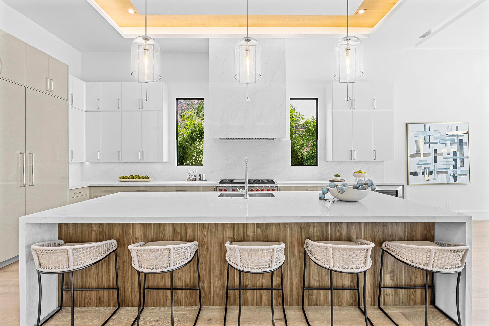 2085 Vitex Lane