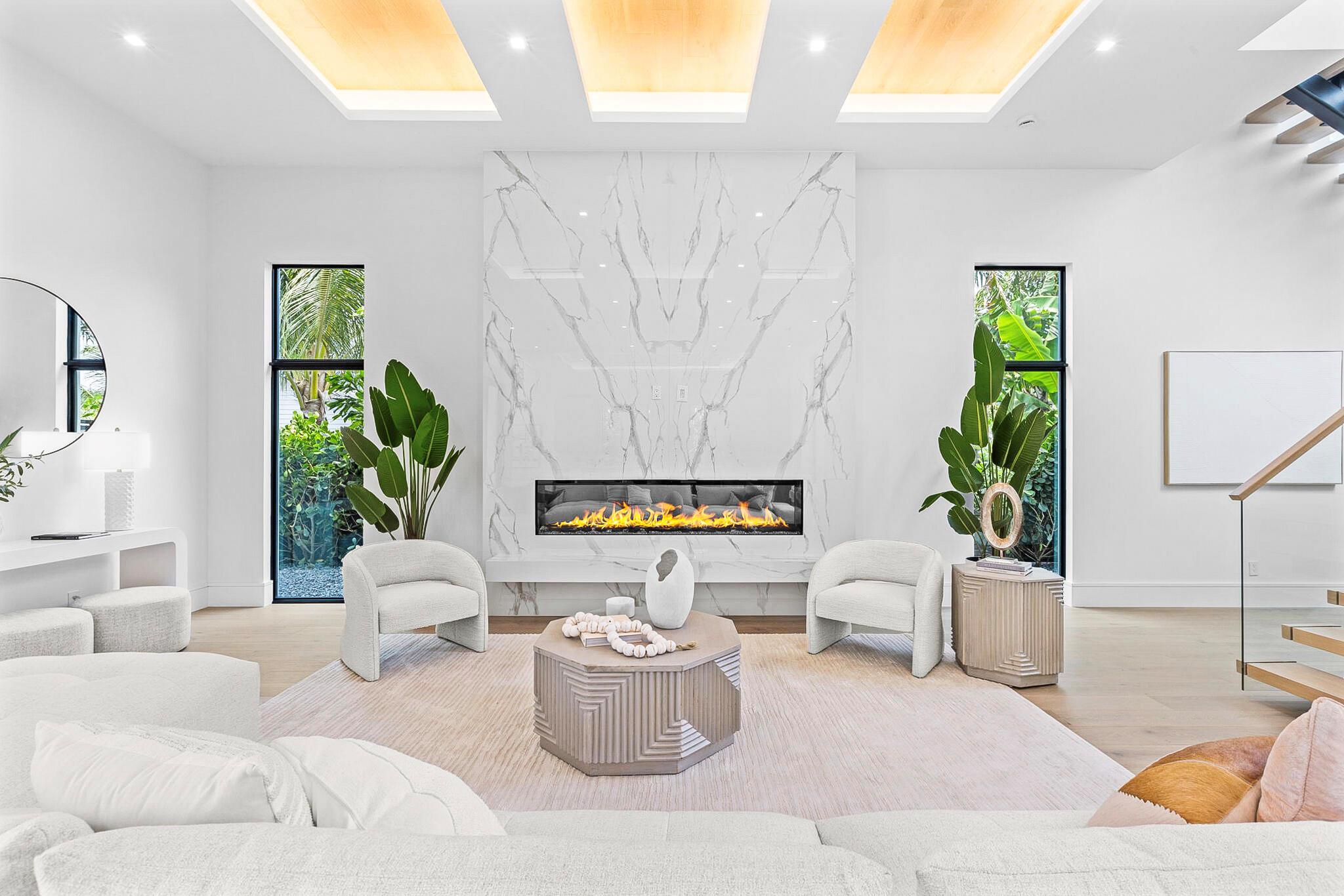 2085 Vitex Lane