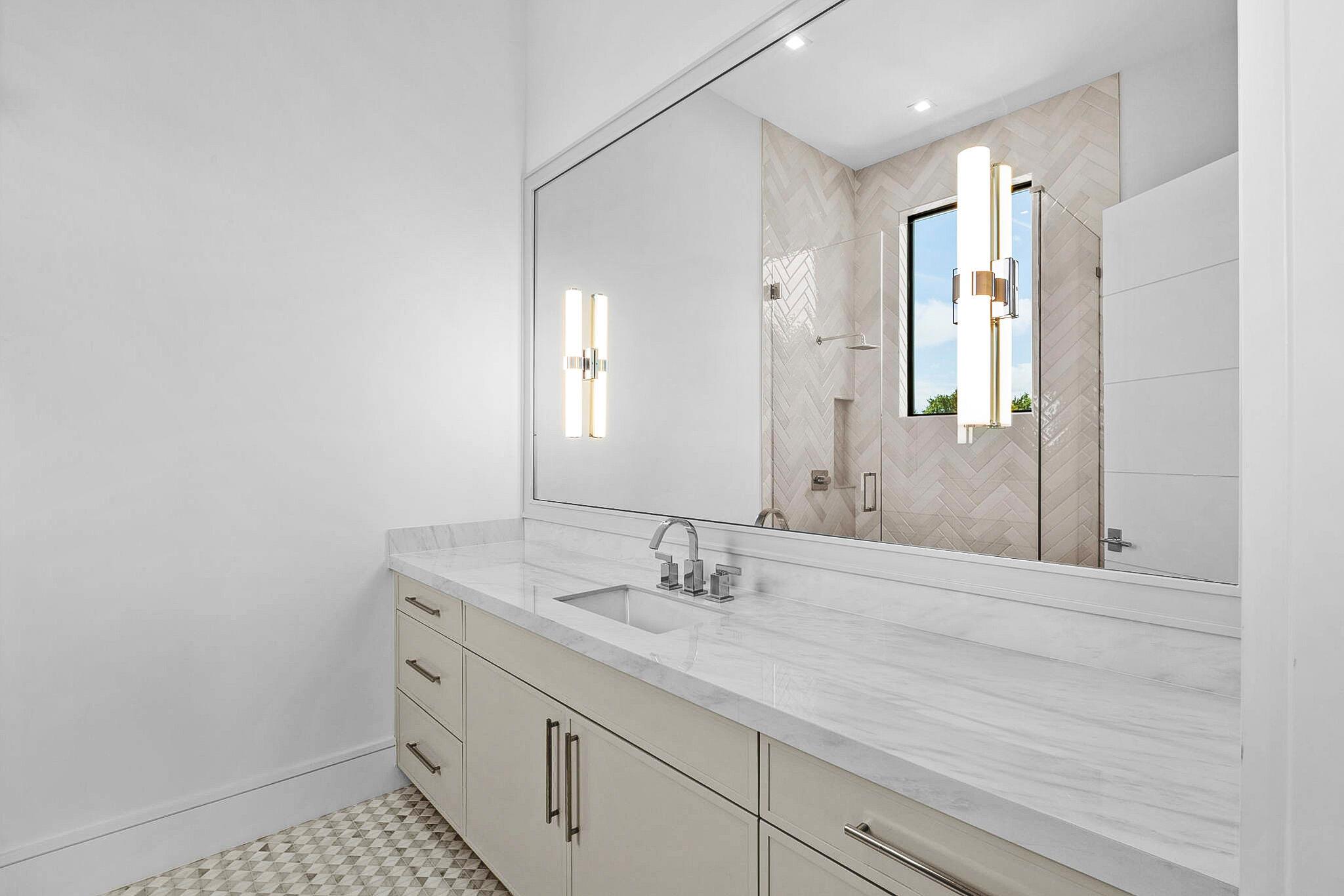 2085 Vitex Lane
