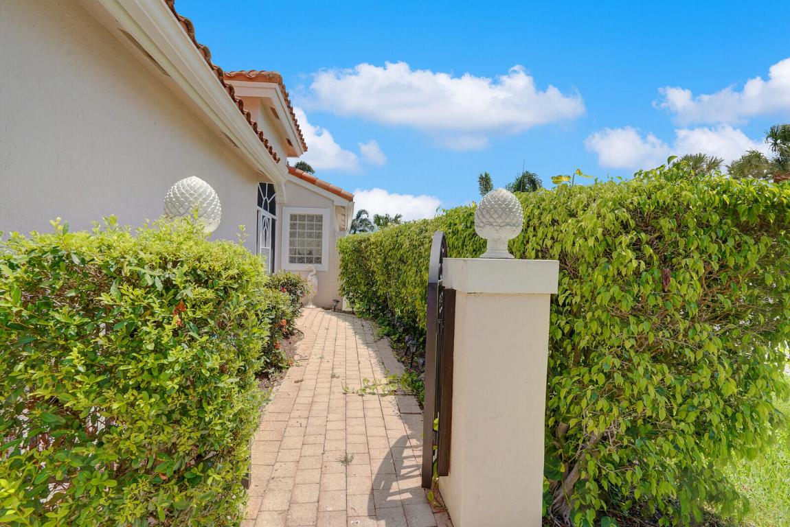 7158 Foxworth Court
