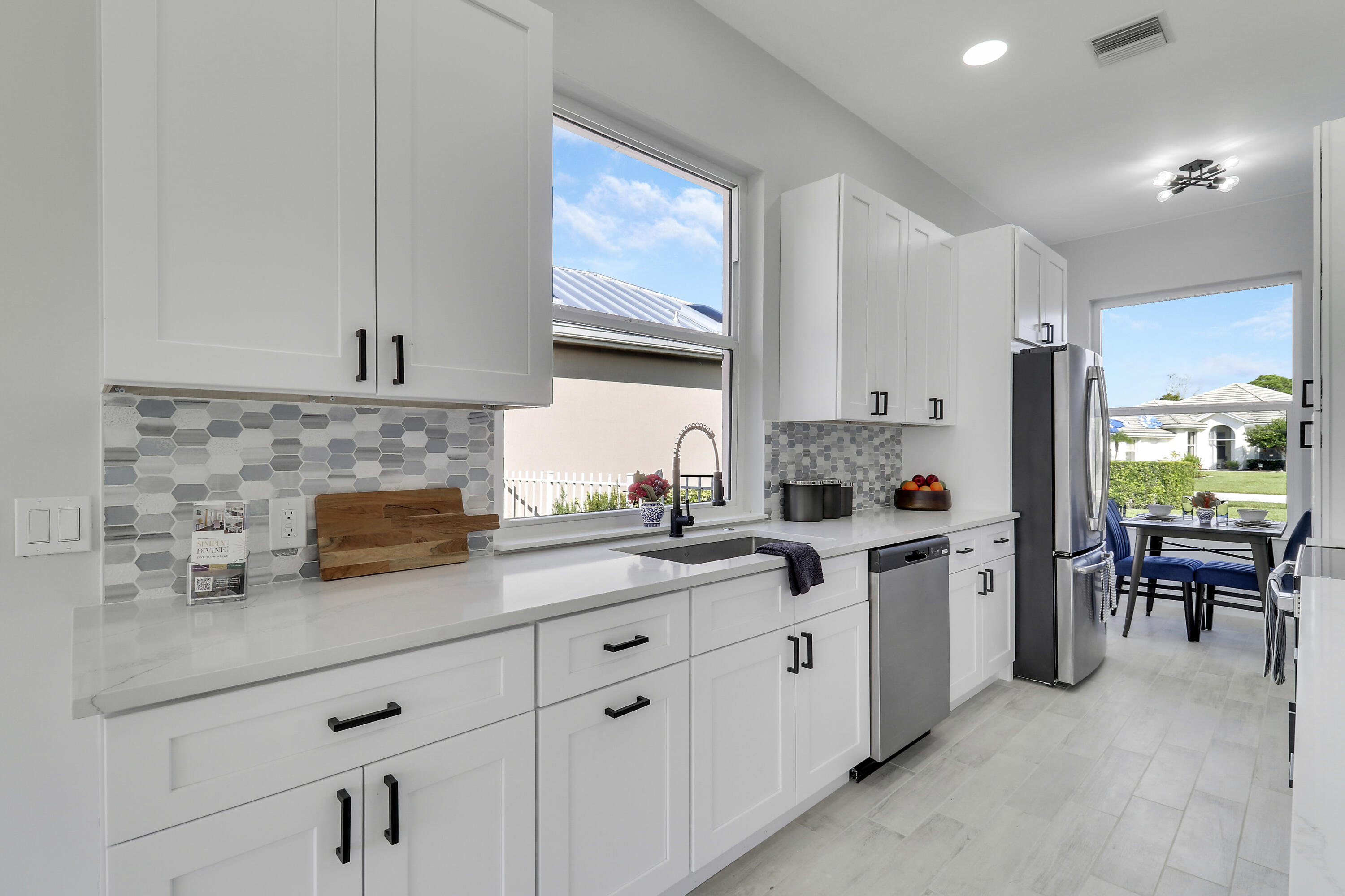 7751 SE Bay Cedar Circle
