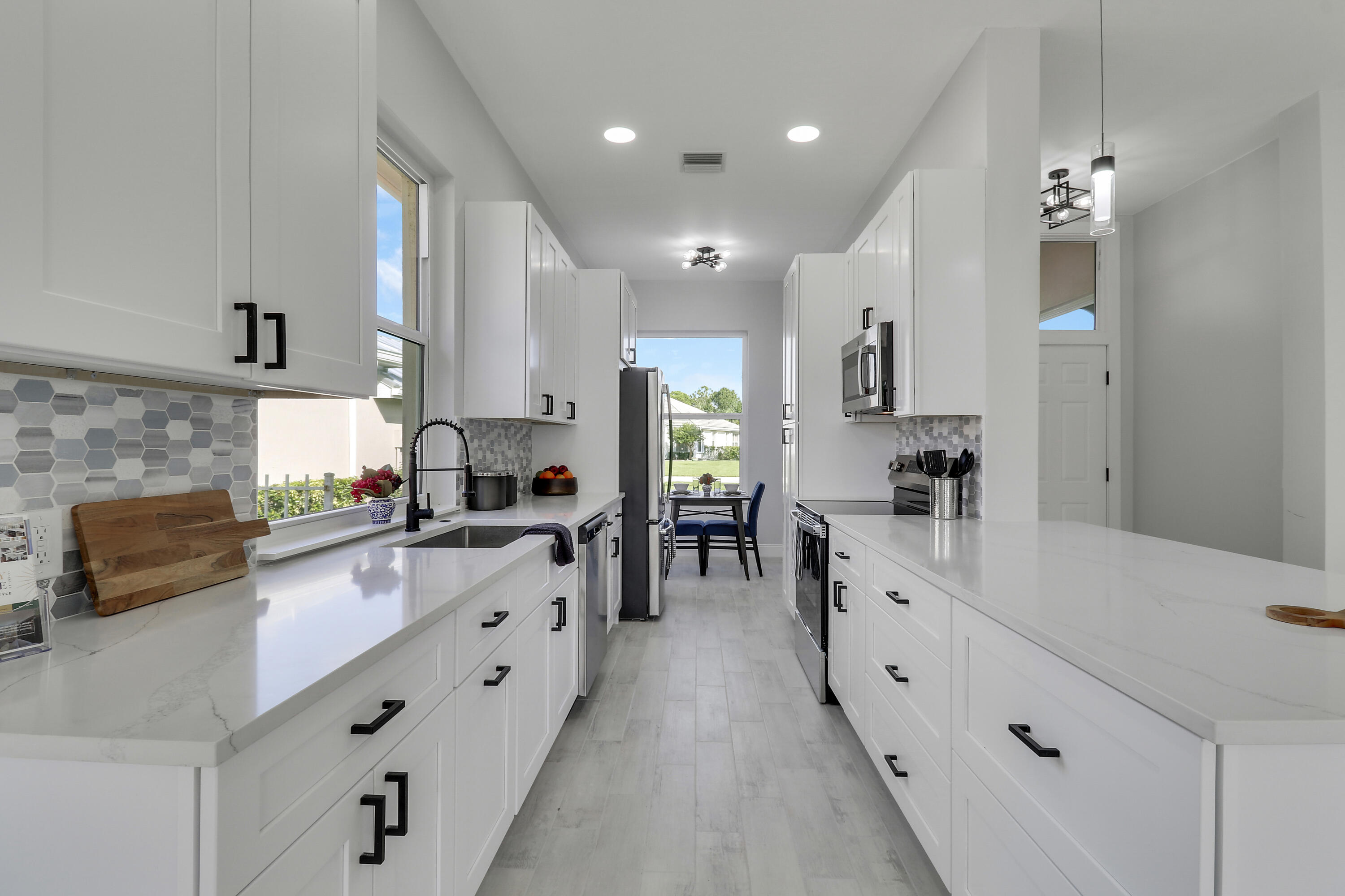 7751 SE Bay Cedar Circle