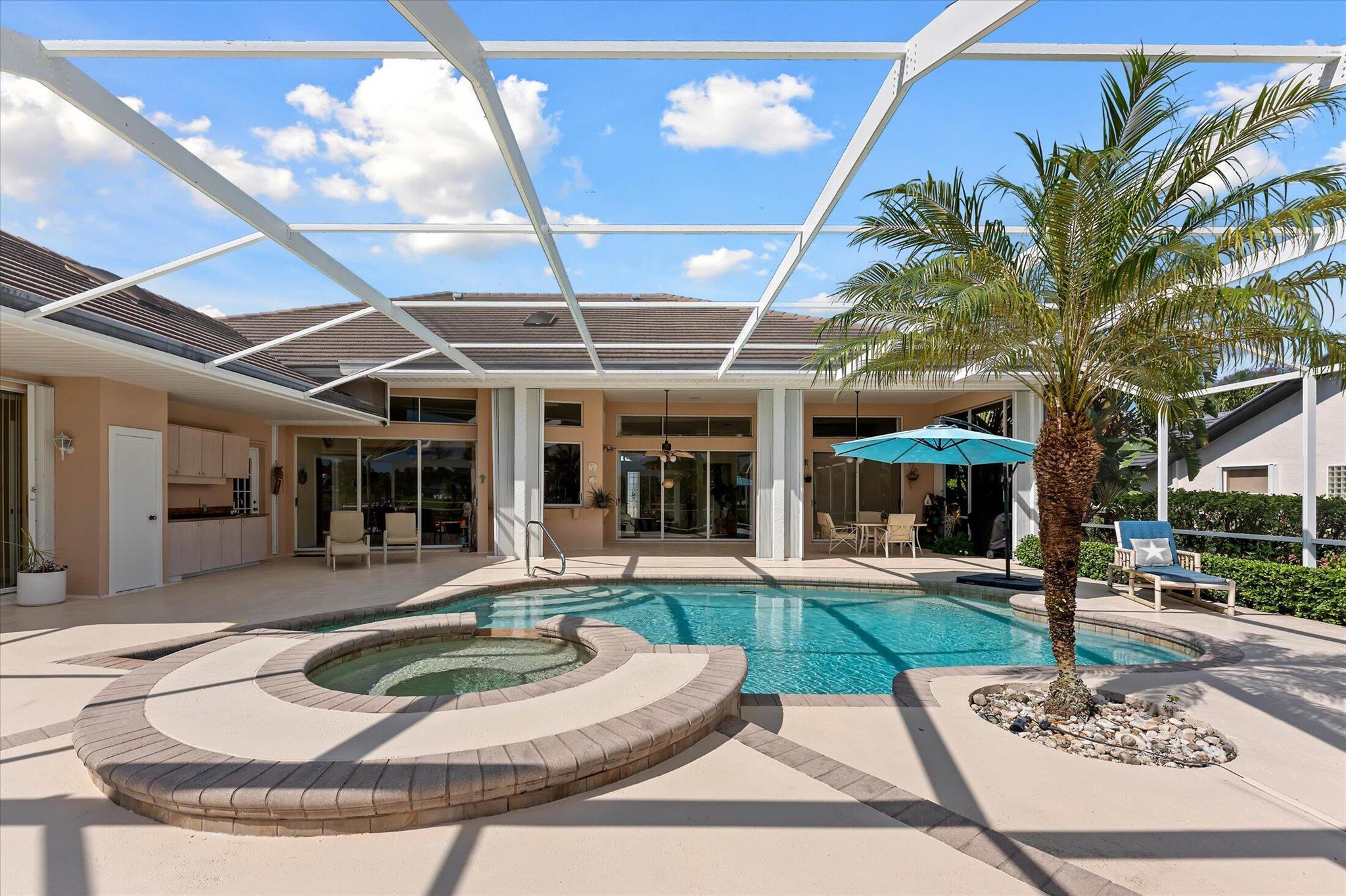 2674 SE Erickson Drive