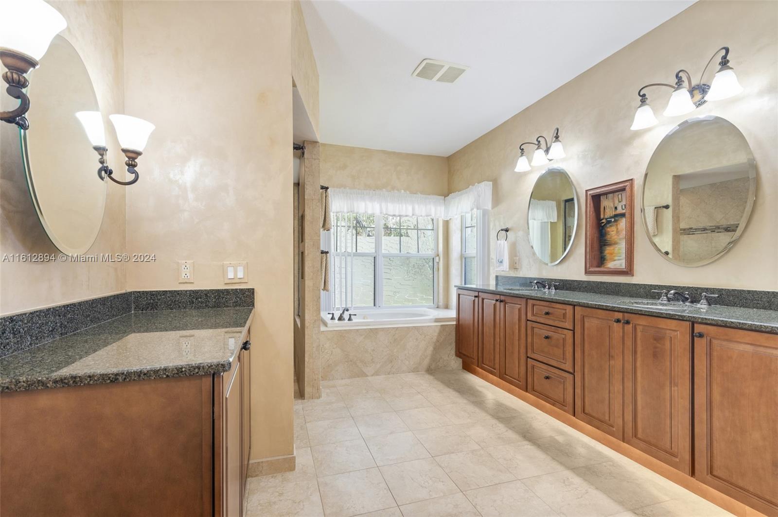2674 SE Erickson Drive